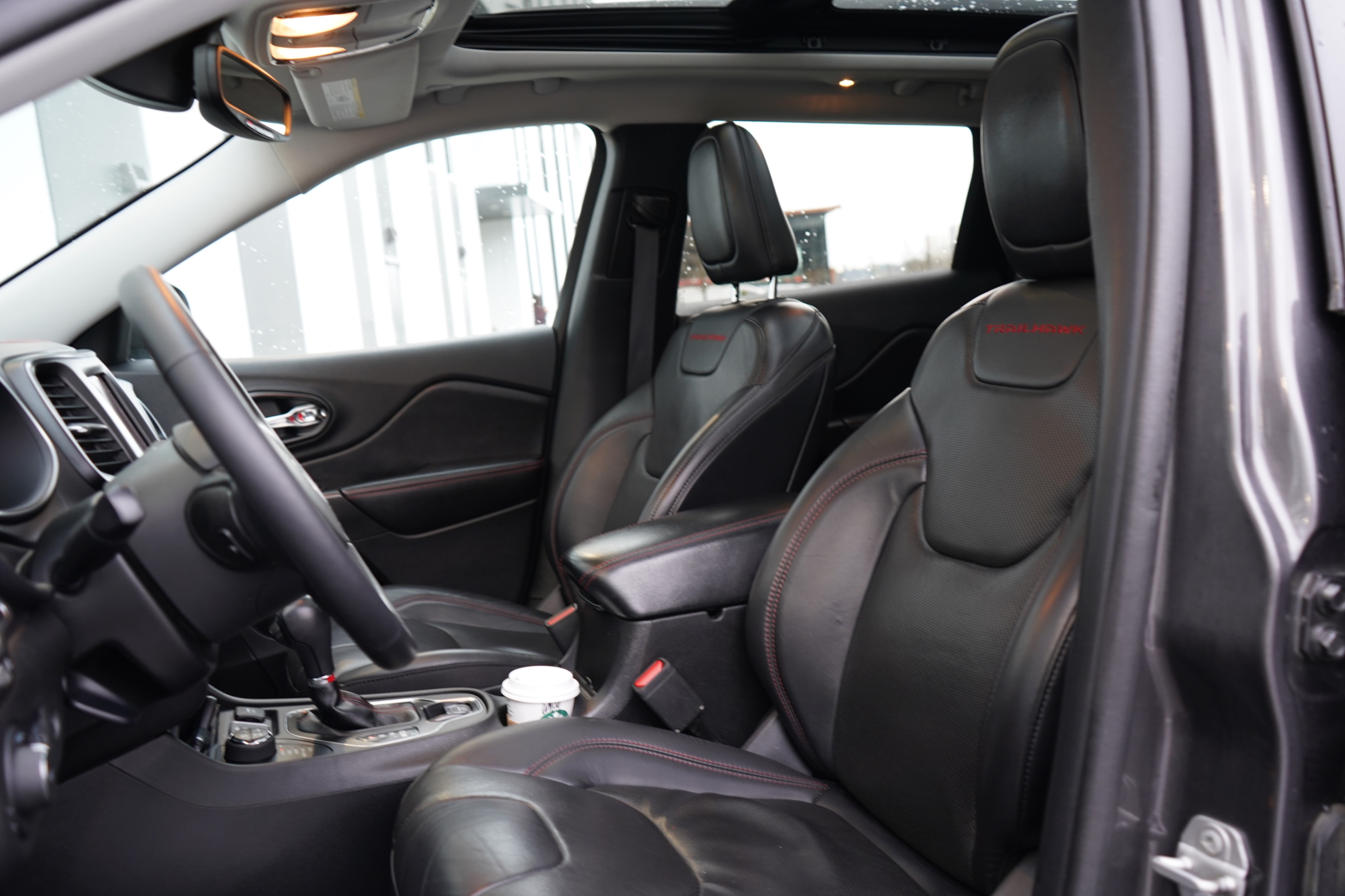 /worldwidemodernauto/2021-Jeep-Cherokee-5592885344152934.jpg