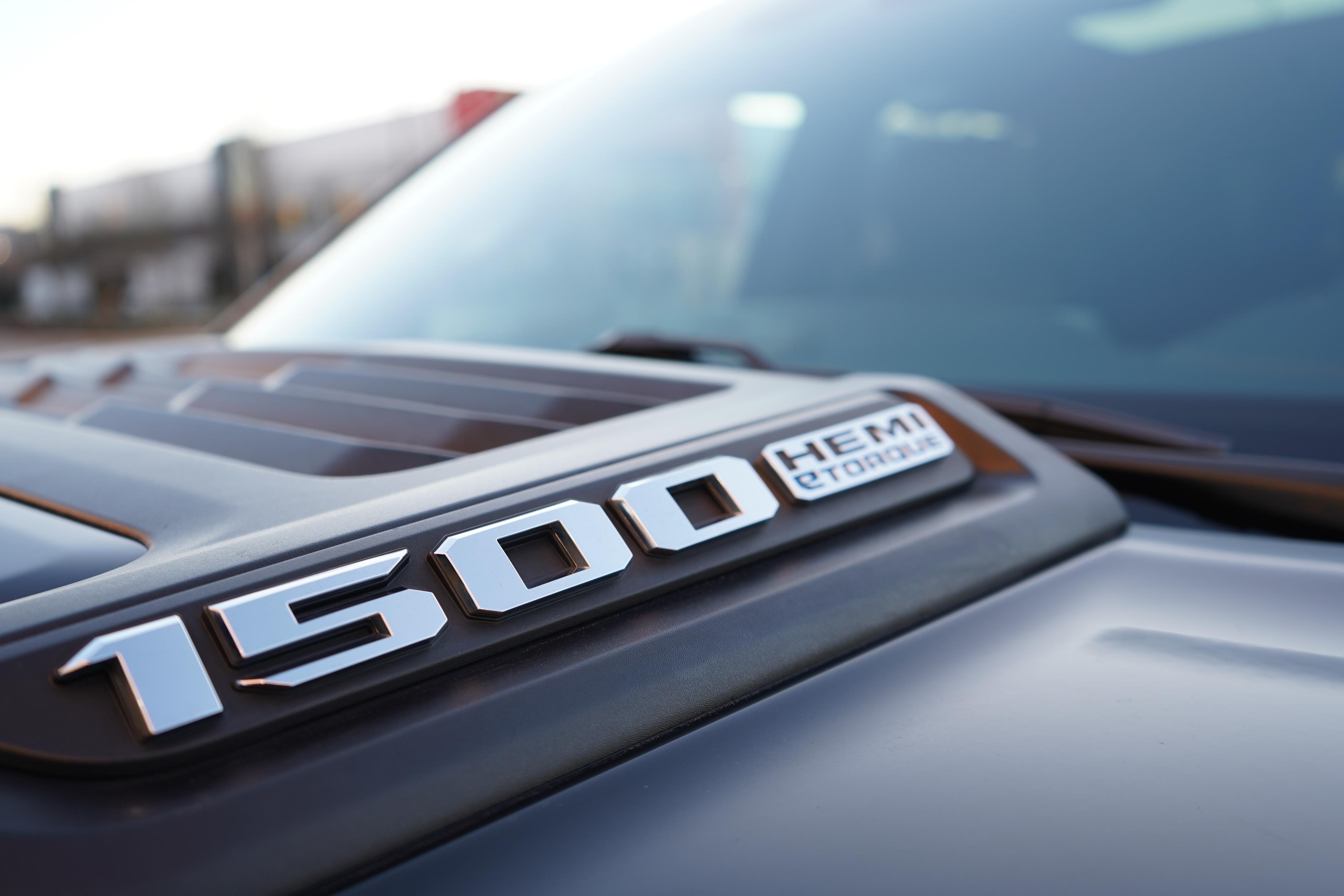 /worldwidemodernauto/2021-Ram-1500-4320607665965781.jpg