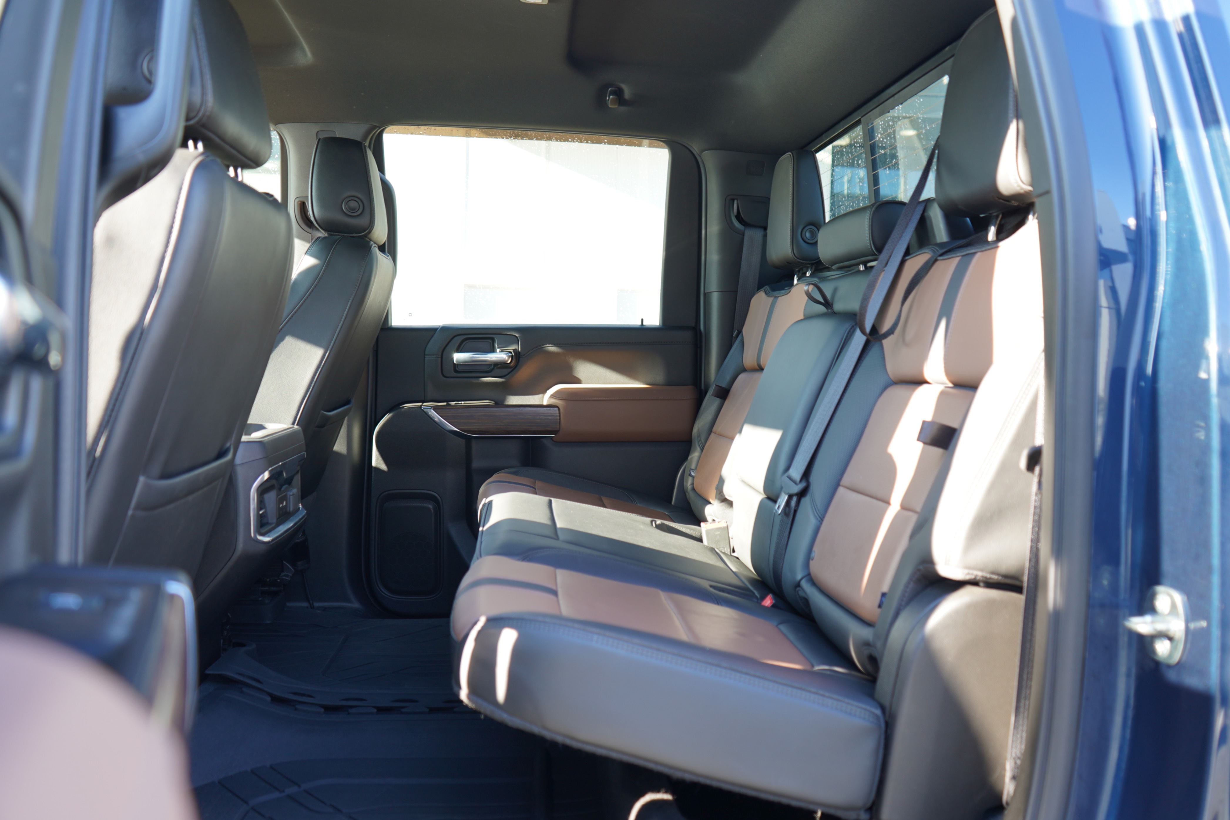 /worldwidemodernauto/2022-Chevrolet-Silverado3500HD-2731965271451704.jpg