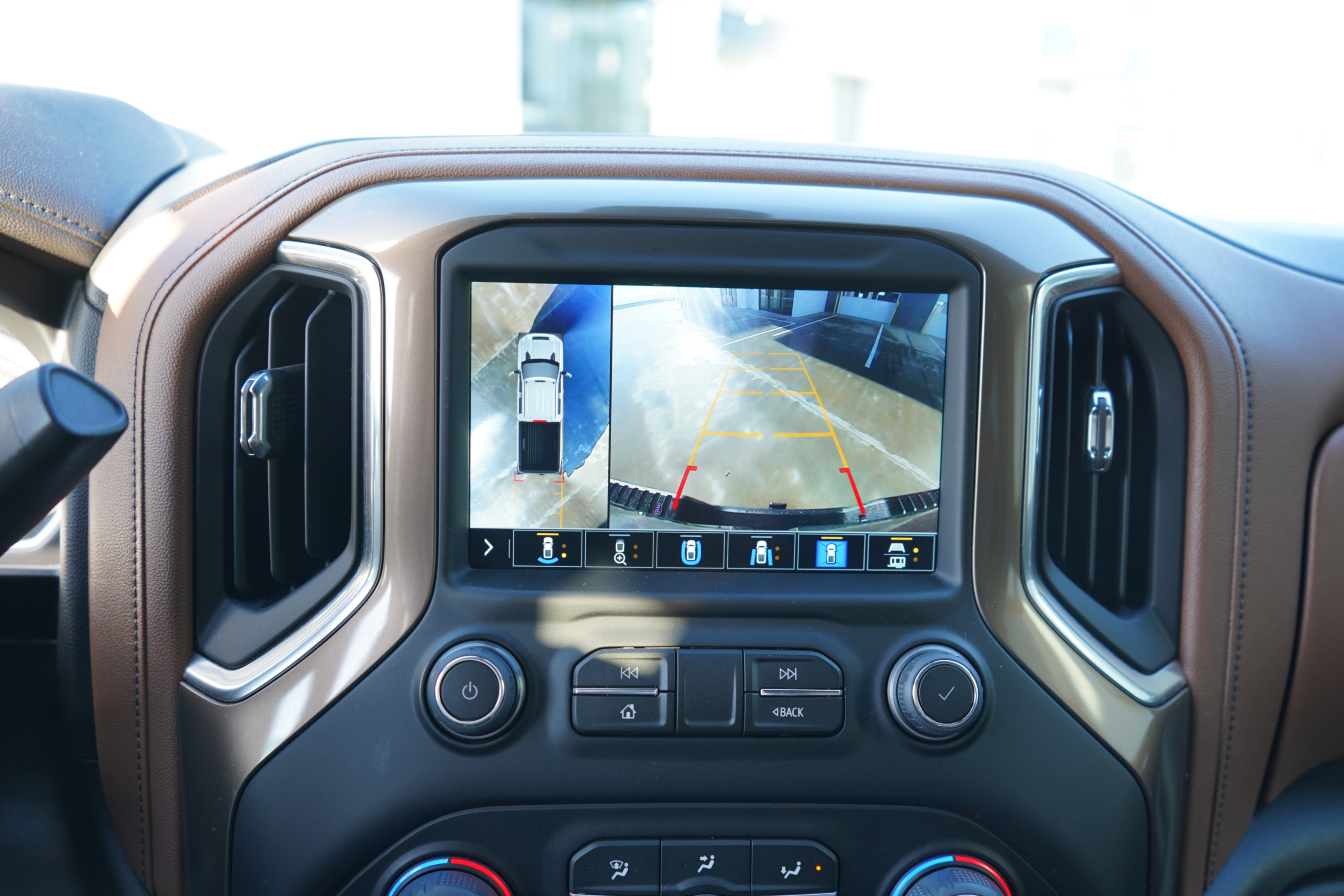 /worldwidemodernauto/2022-Chevrolet-Silverado3500HD-43637194074254215.jpg