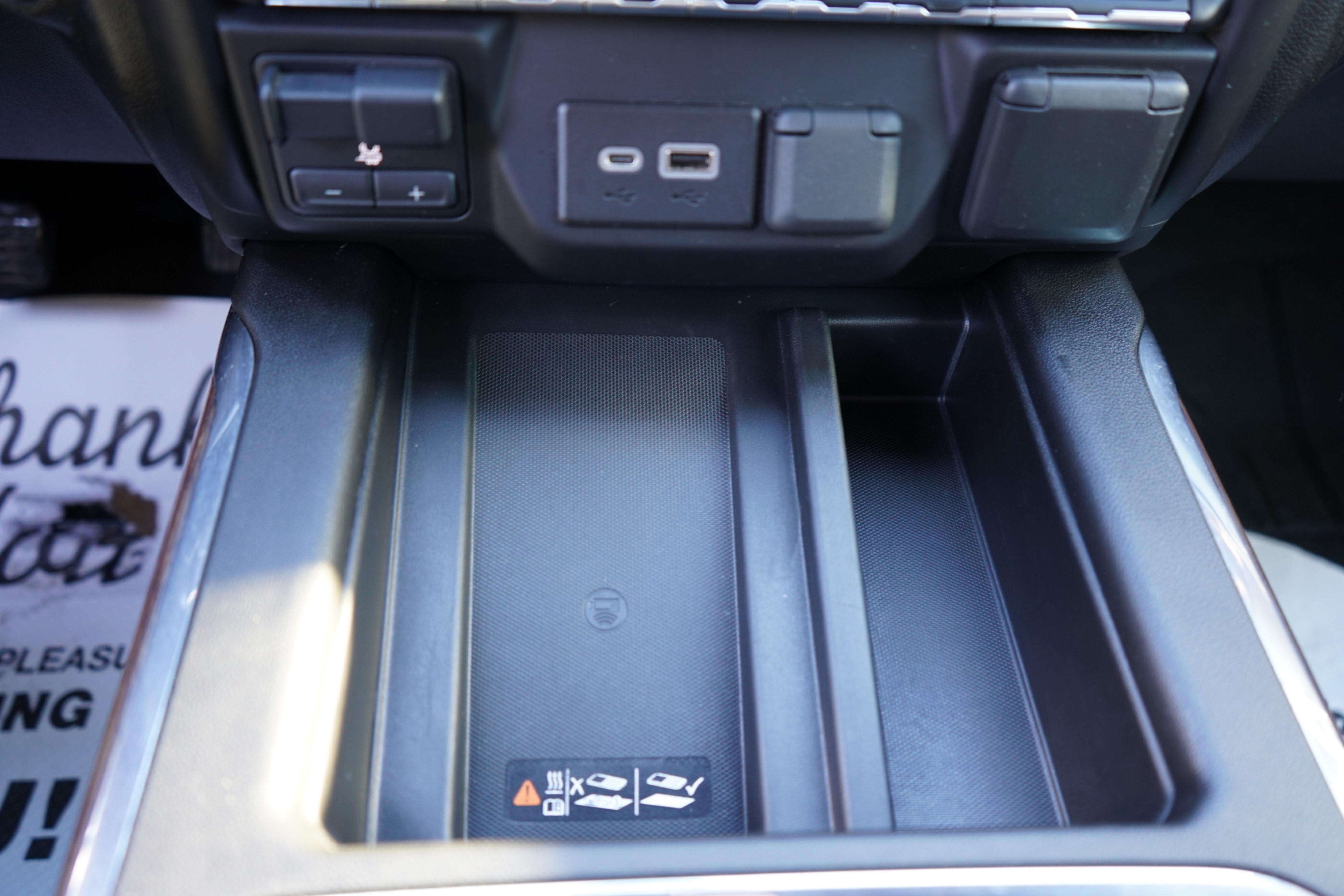/worldwidemodernauto/2022-Chevrolet-Silverado3500HD-5193037255702317.jpg