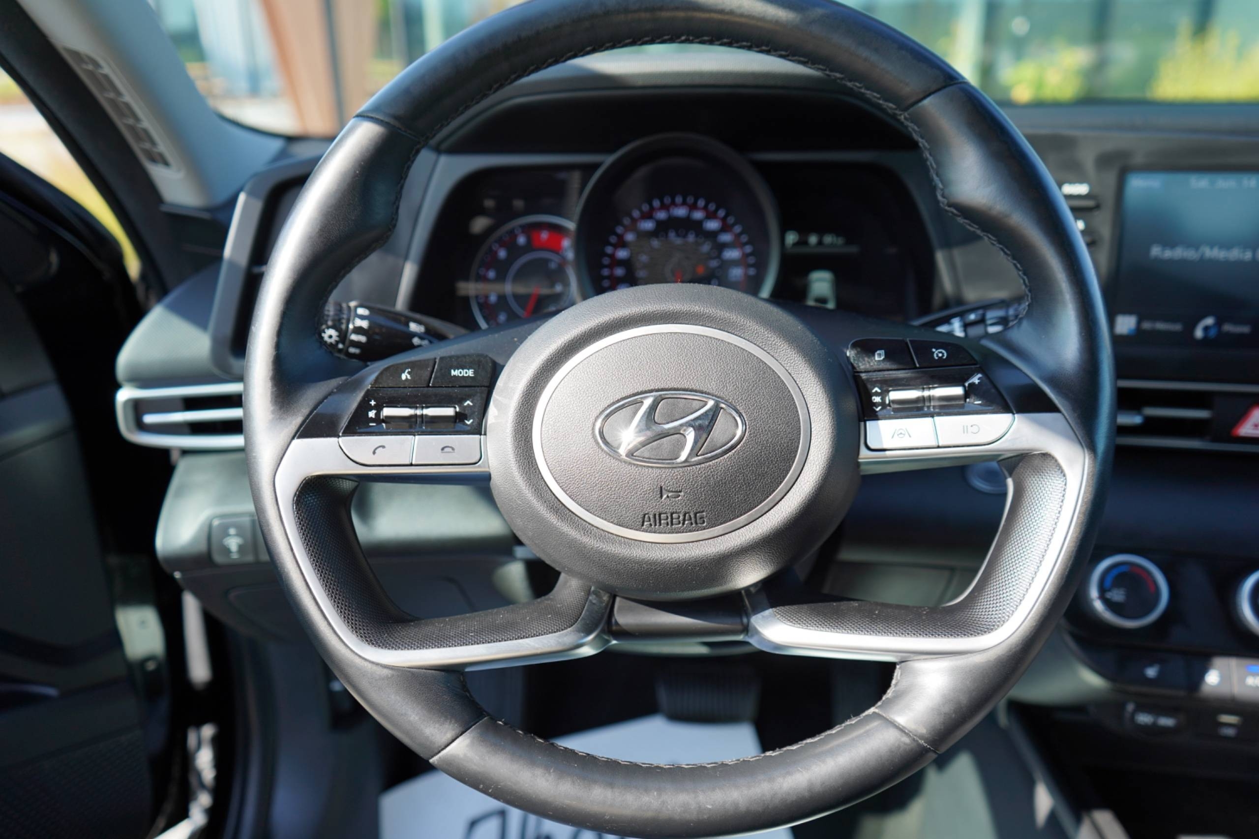 /worldwidemodernauto/2022-Hyundai-Elantra-7566538467451736.jpg