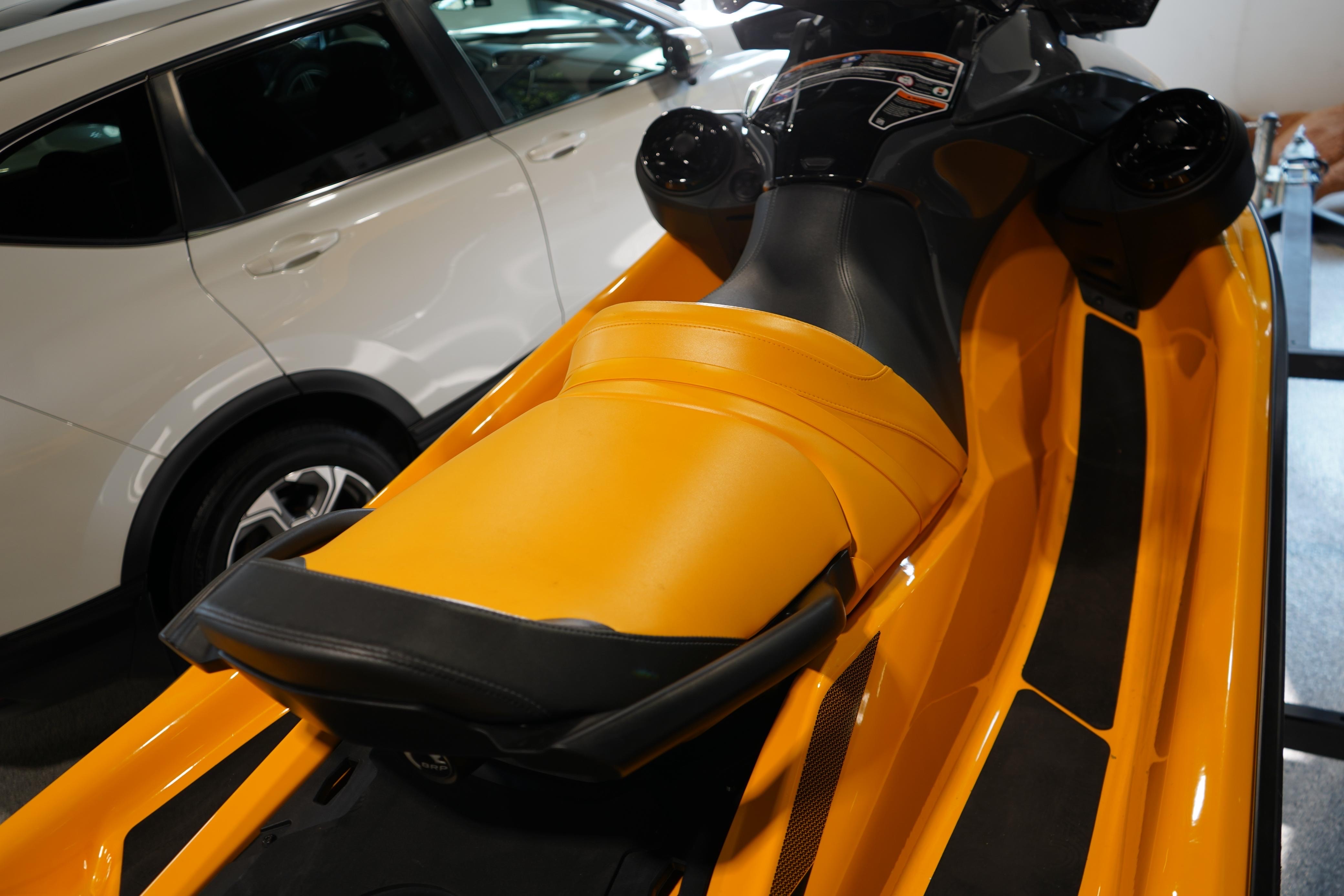 /worldwidemodernauto/2023-caravan-rtx-7184434882160553.jpg