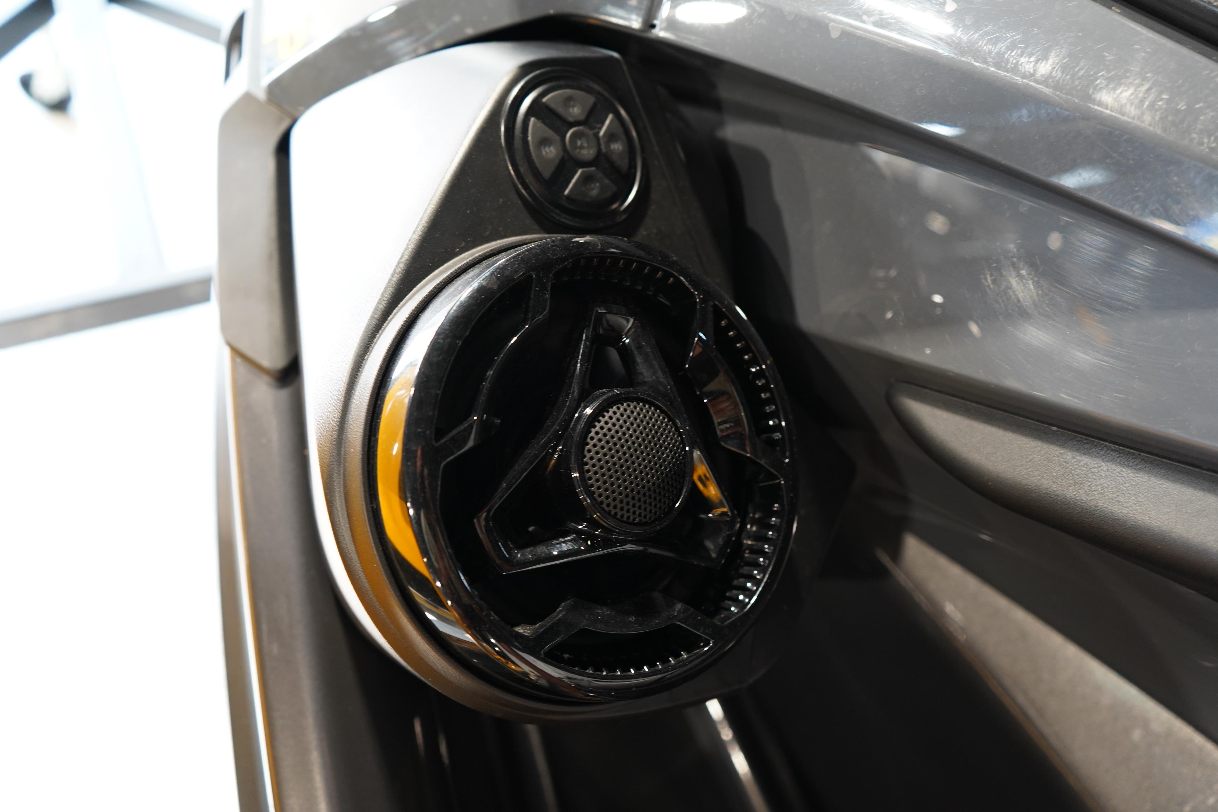 /worldwidemodernauto/2023-caravan-rtx-7469632848567263.jpg