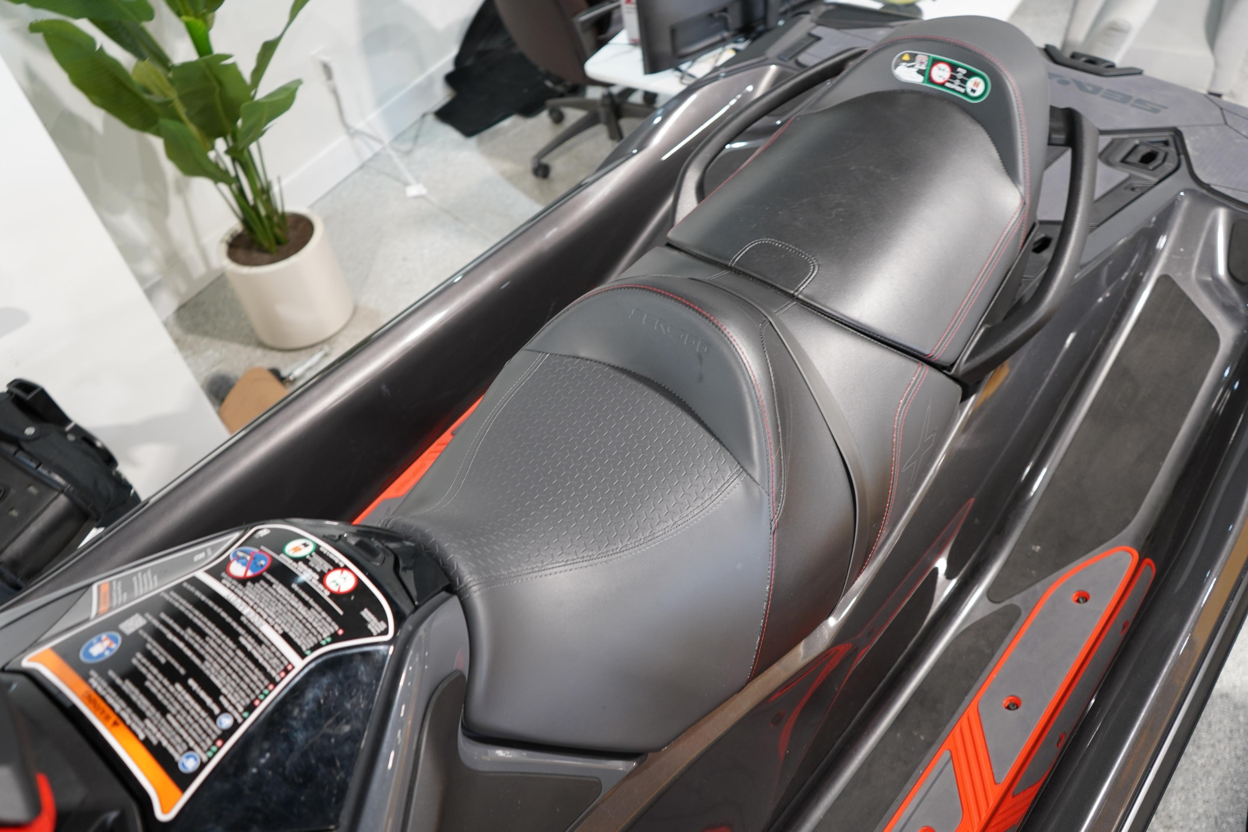 /worldwidemodernauto/2023-caravan-rtx-7612628176632592.jpg