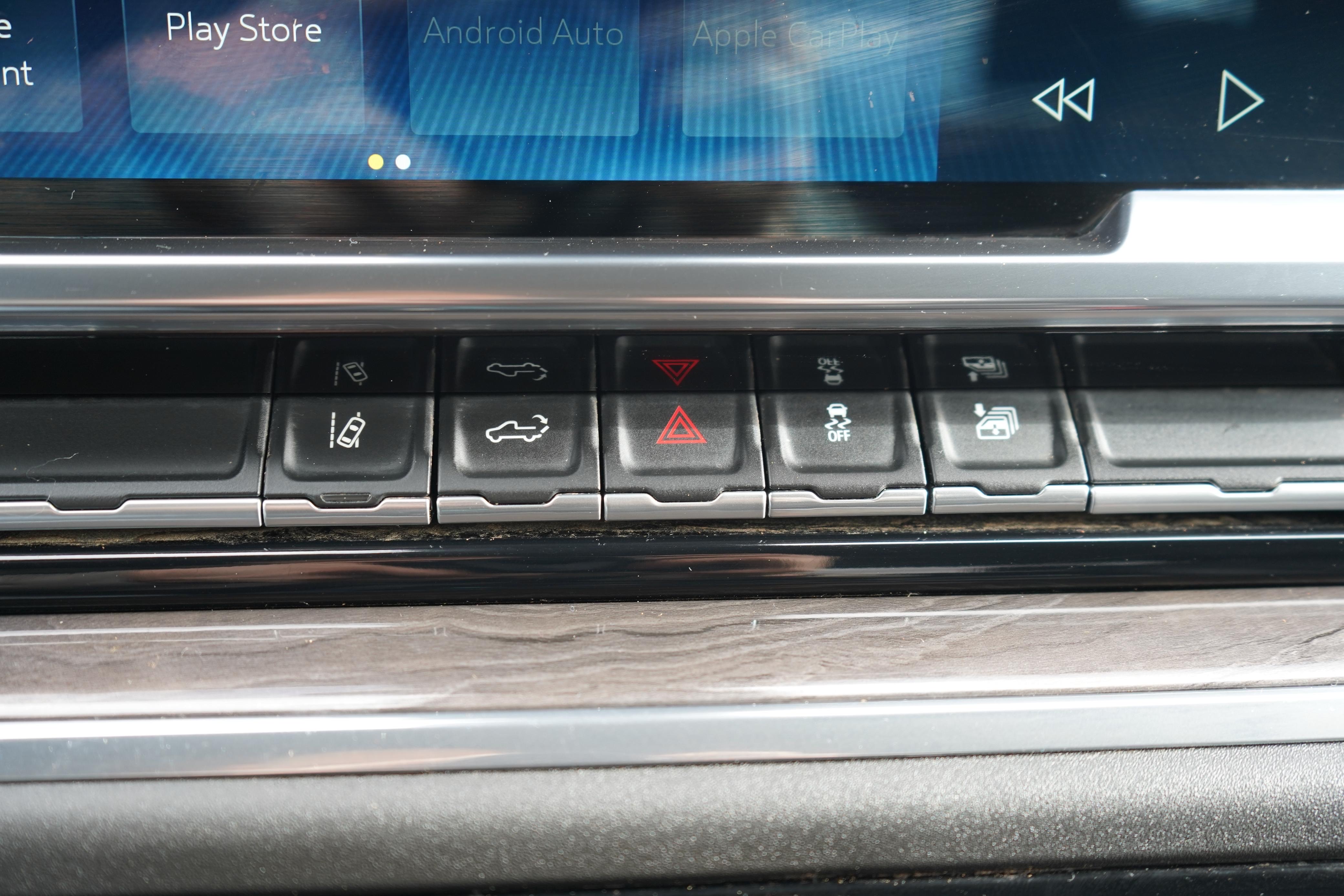 /worldwidemodernauto/2024-Chevrolet-Silverado3500HD-4833868736545732.jpg