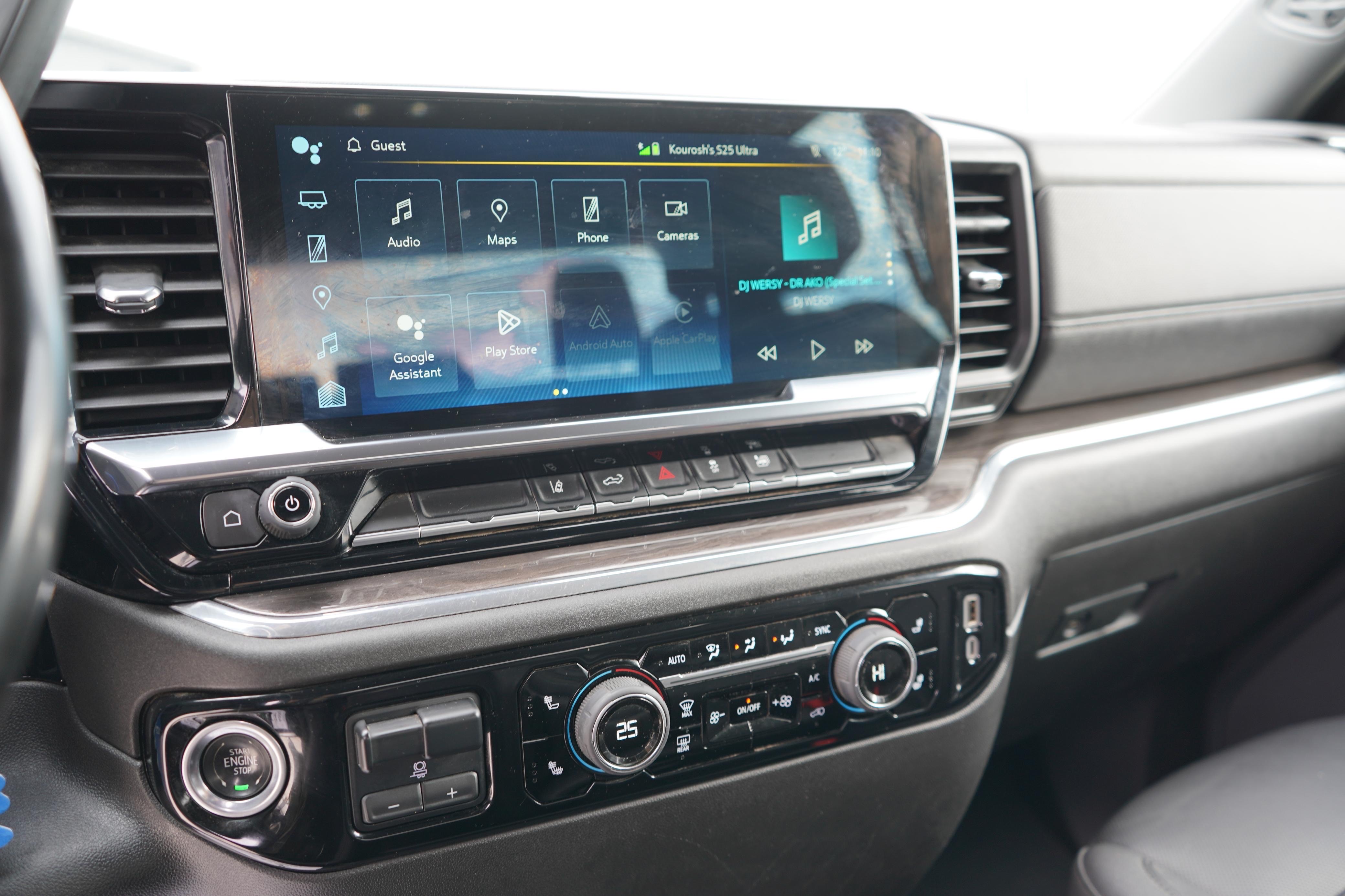 /worldwidemodernauto/2024-Chevrolet-Silverado3500HD-8360746370504439.jpg