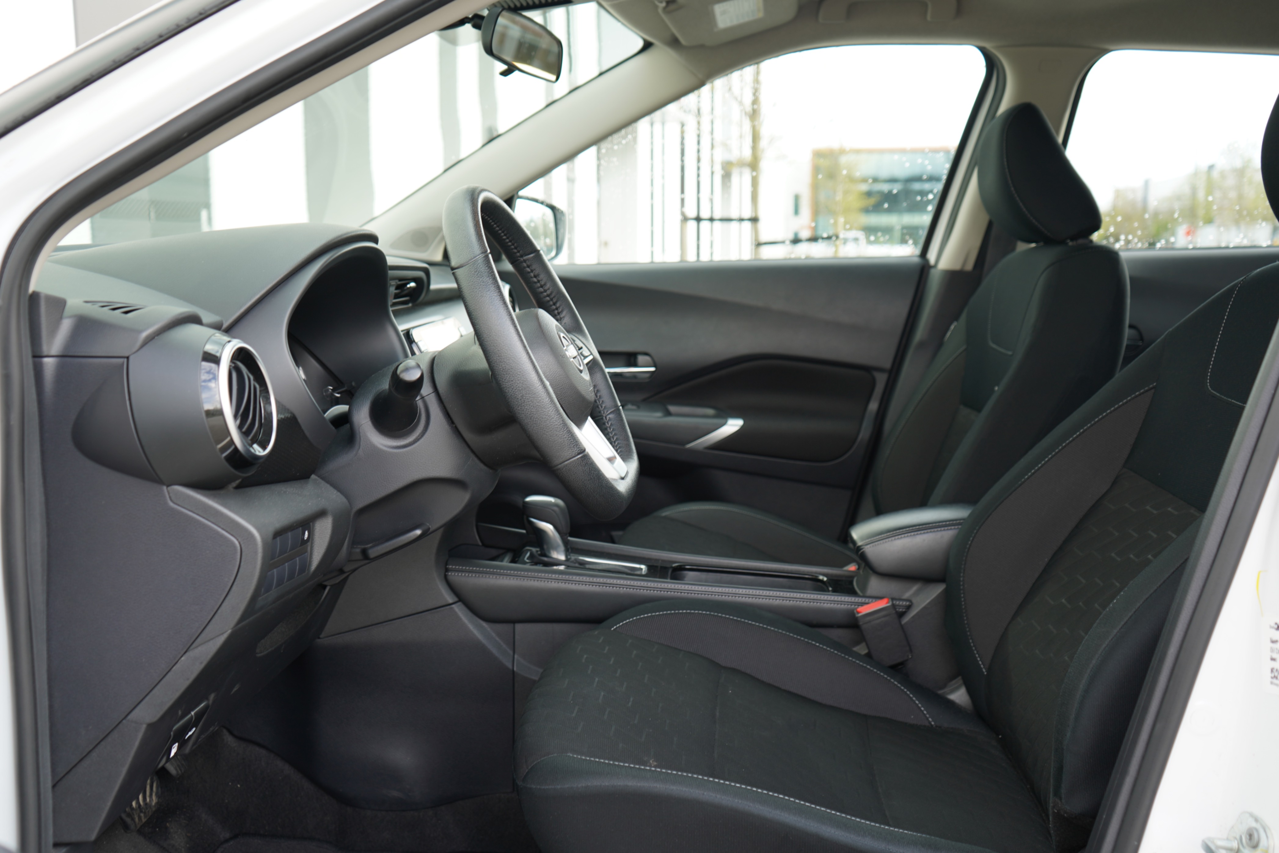 /worldwidemodernauto/2024-Nissan-Kicks-43217387567165666.jpg