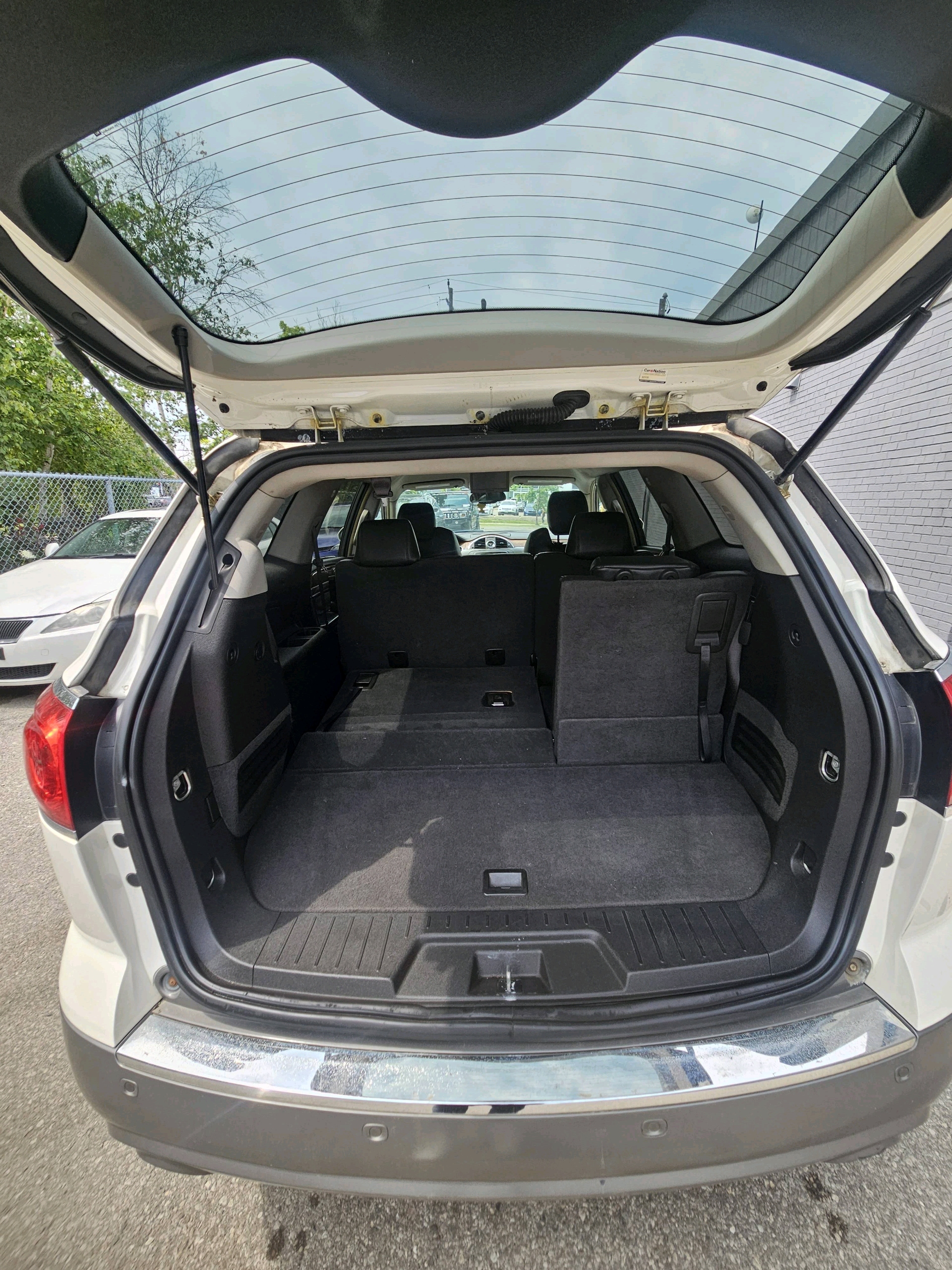 /xsellfinecars/2010-Buick-Enclave-516819209387984.jpg