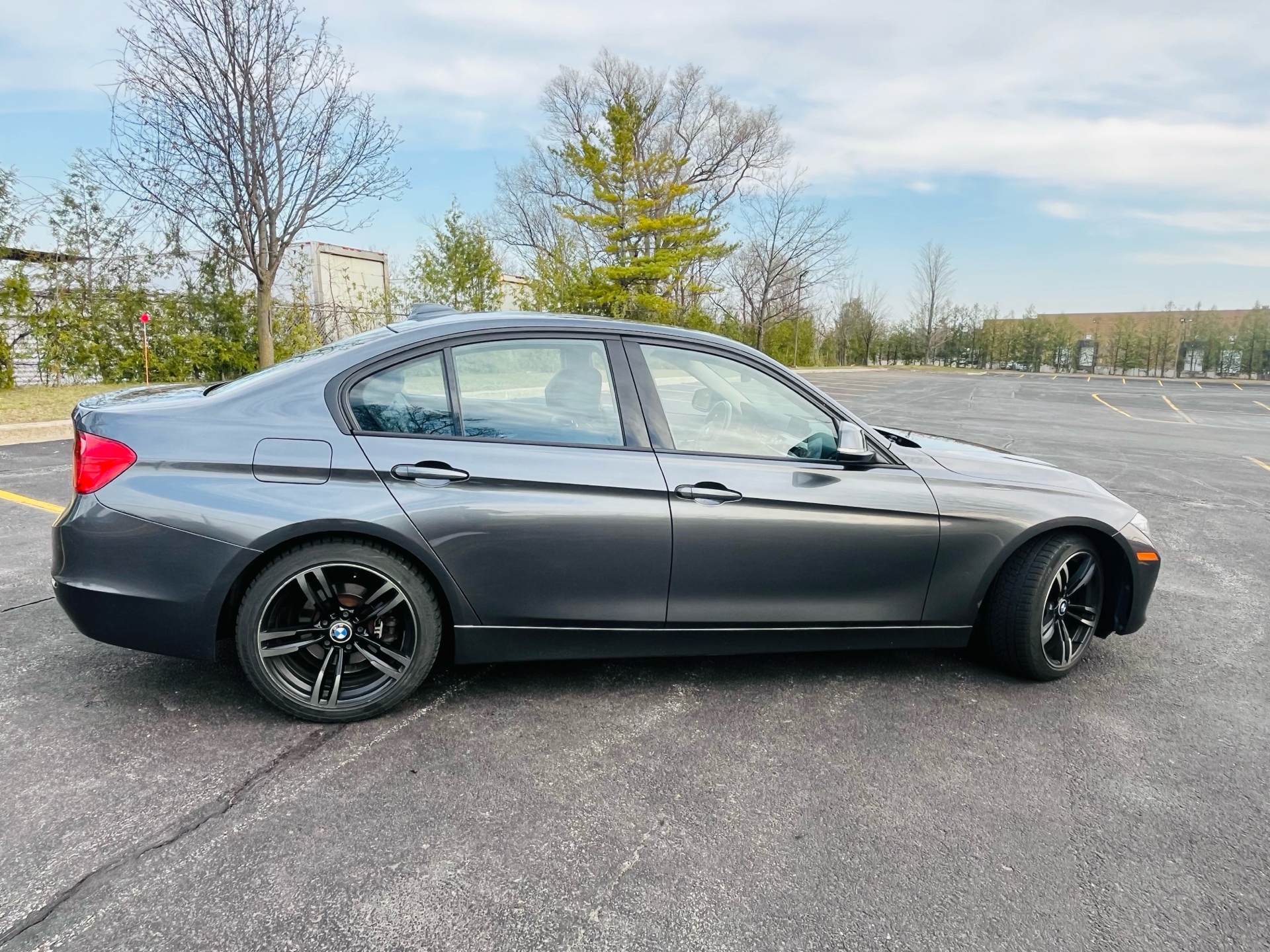 /xsellfinecars/2013-BMW-3Series-7071597770379627.jpg