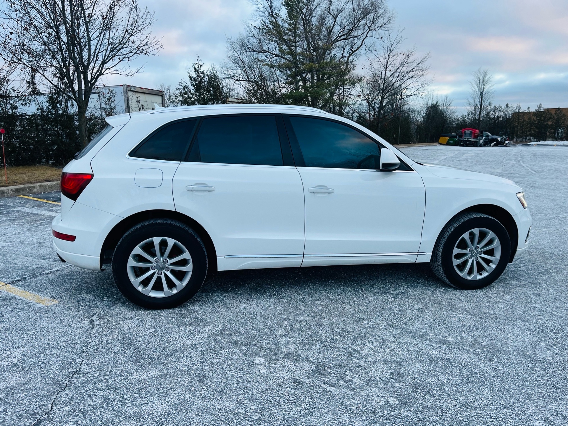 /xsellfinecars/2015-Audi-Q5-4342137389470906.jpg