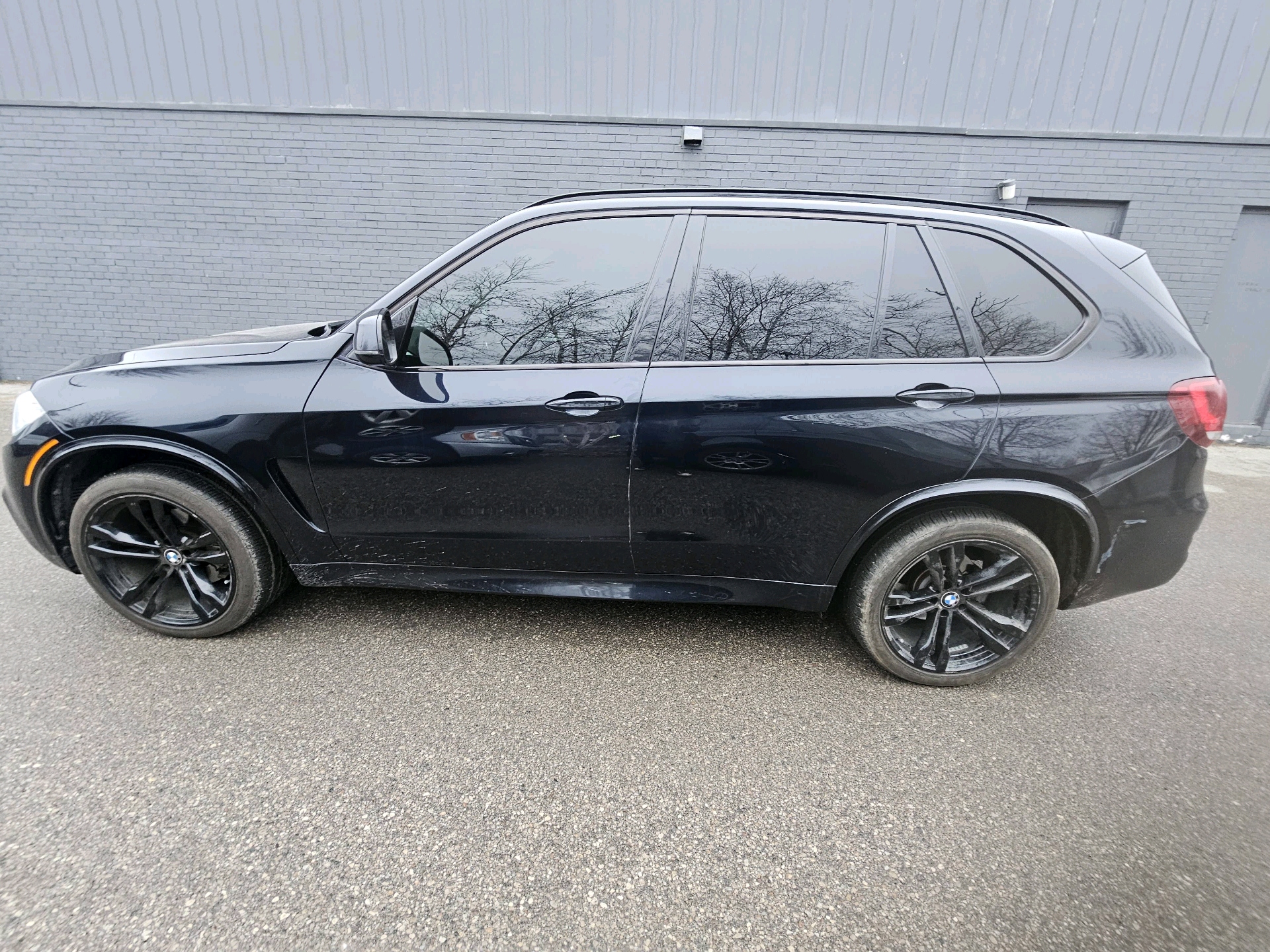/xsellfinecars/2015-BMW-X5-8494887509223048.jpg
