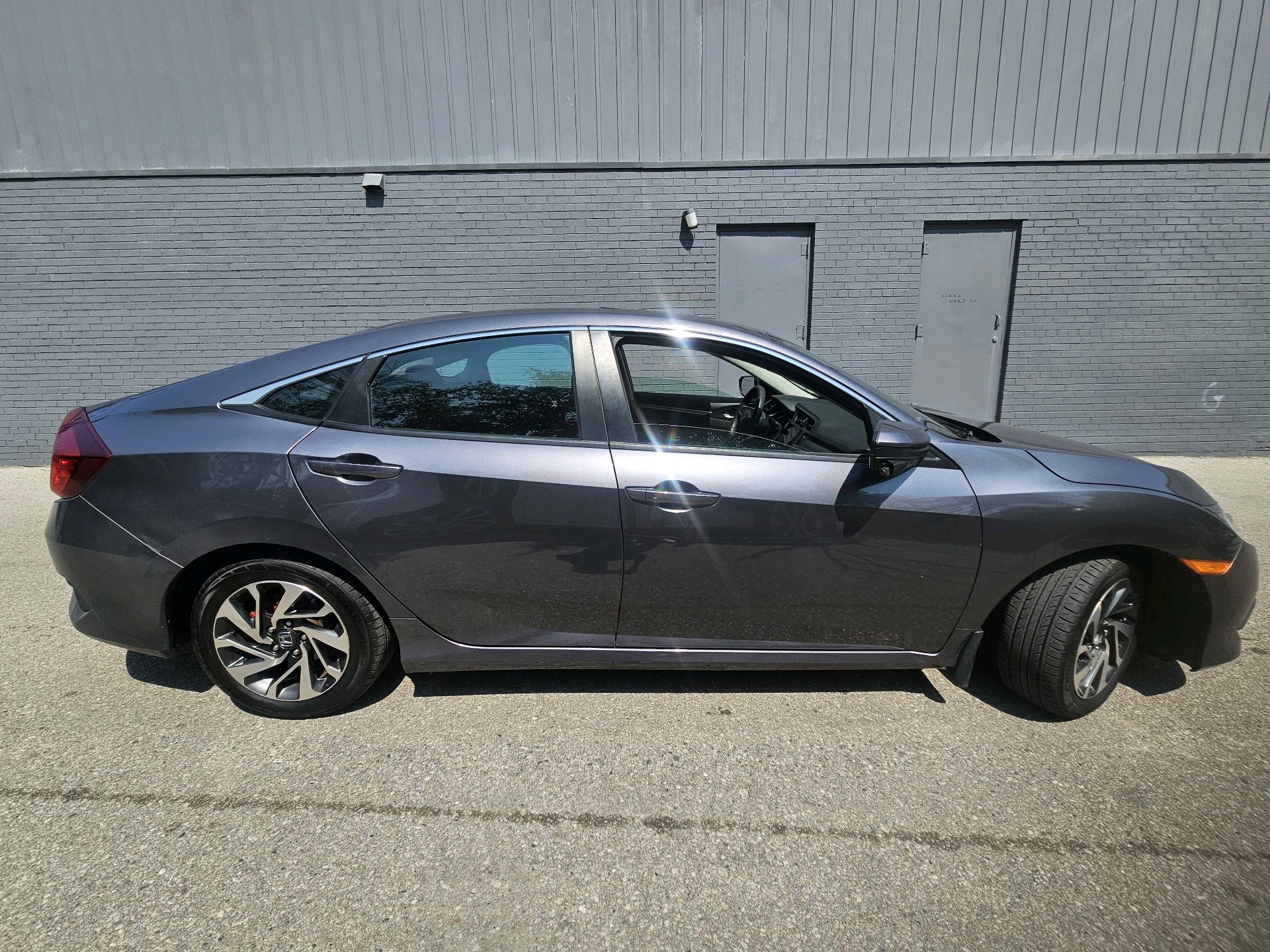 /xsellfinecars/2016-Honda-Civic-773933161568003.jpg