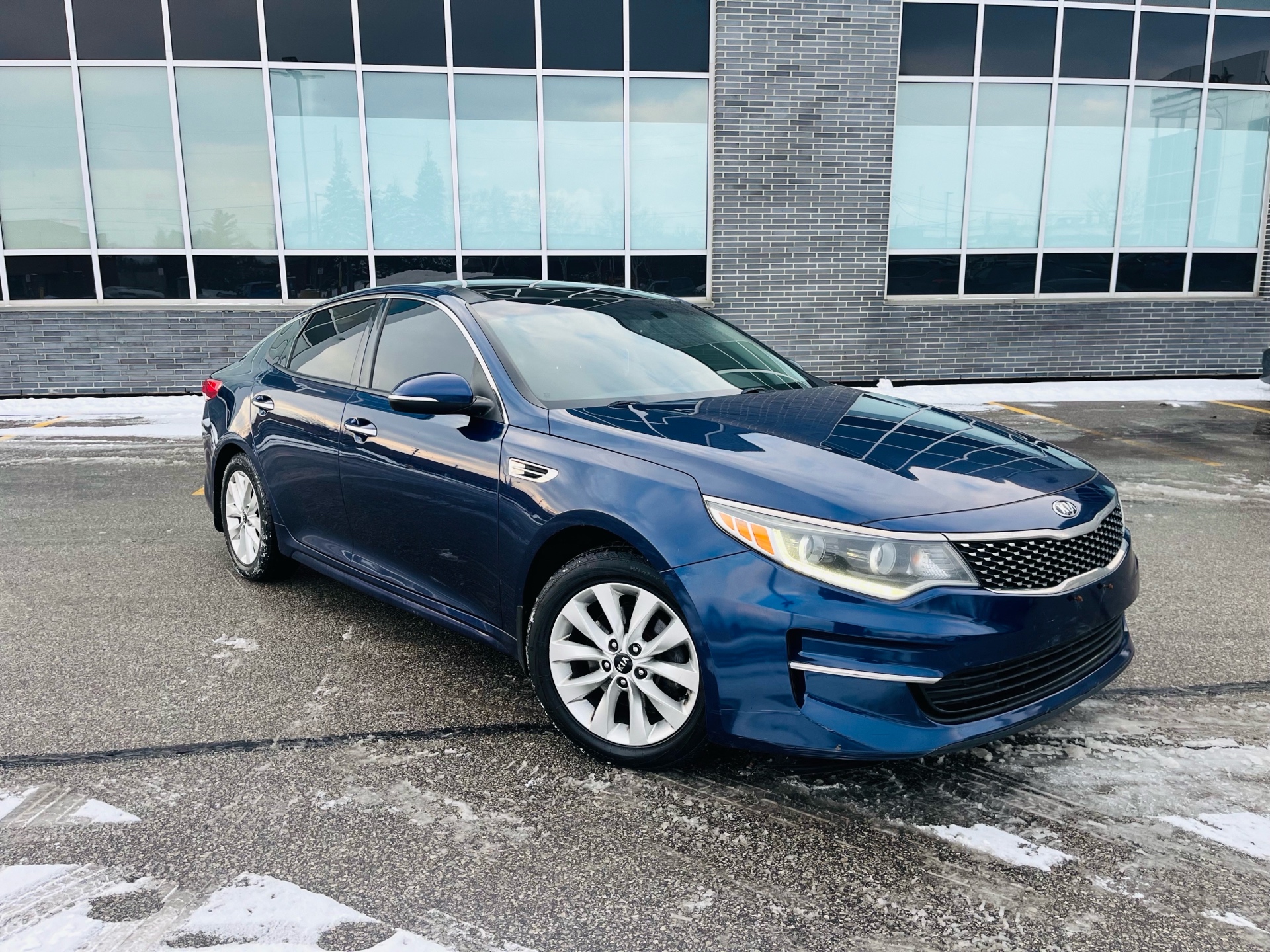 /xsellfinecars/2016-Kia-Optima-3245882699627094.jpg