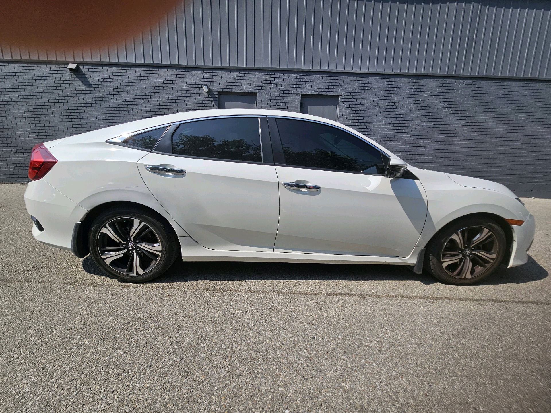 /xsellfinecars/2017-Honda-Civic-25343302239321064.jpg