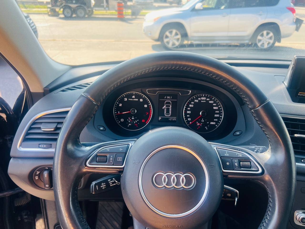 /xsellfinecars/2018-Audi-Q3-355612162091802.jpg