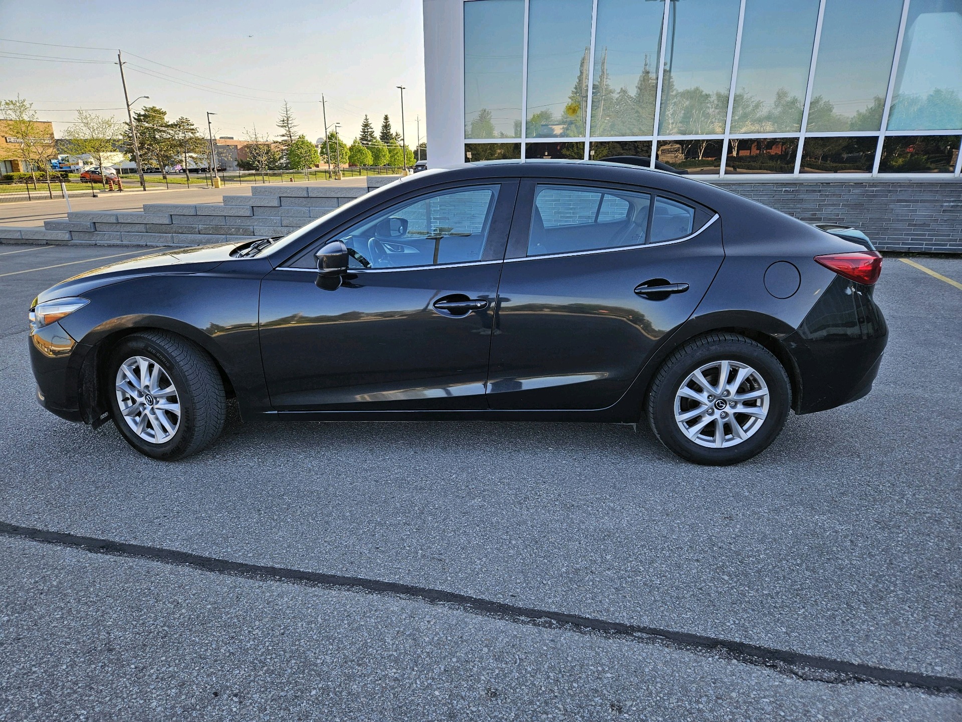 /xsellfinecars/2018-Mazda-Mazda3-1791257527817398.jpg