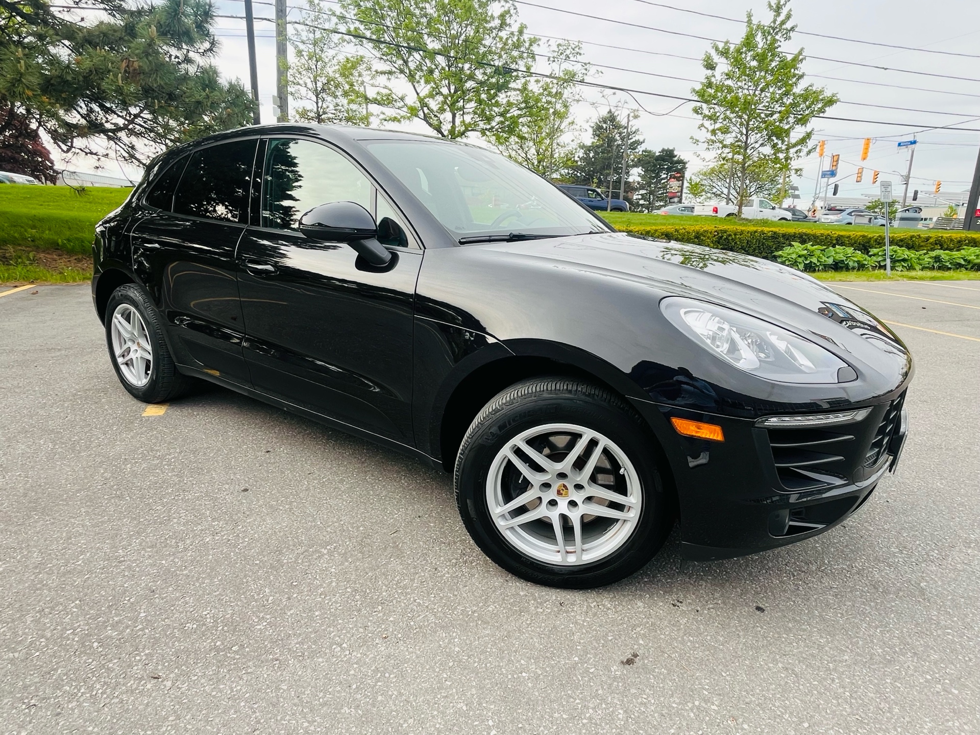 /xsellfinecars/2018-Porsche-Macan-08735974320983164.jpg