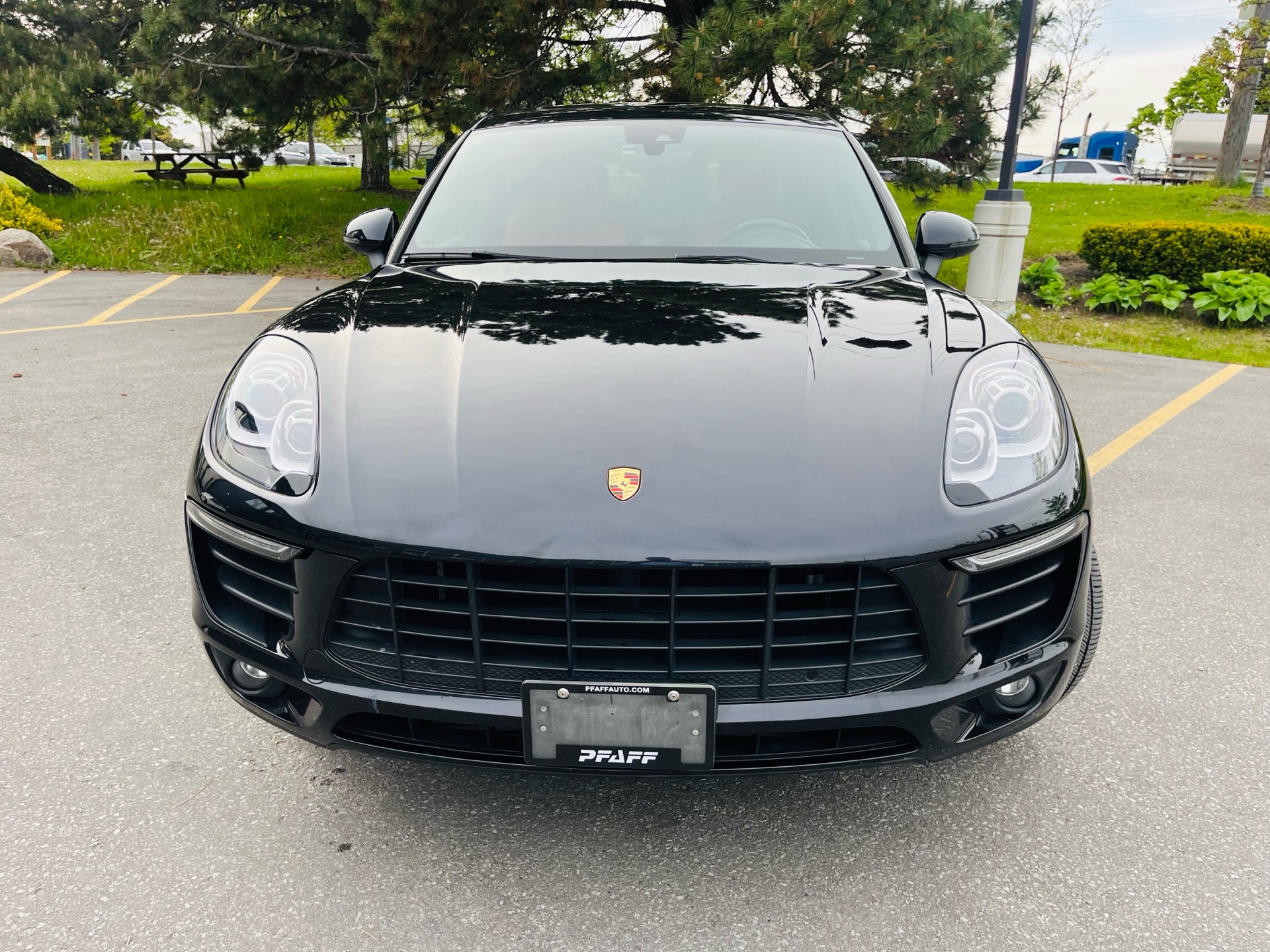/xsellfinecars/2018-Porsche-Macan-42356339225522976.jpg