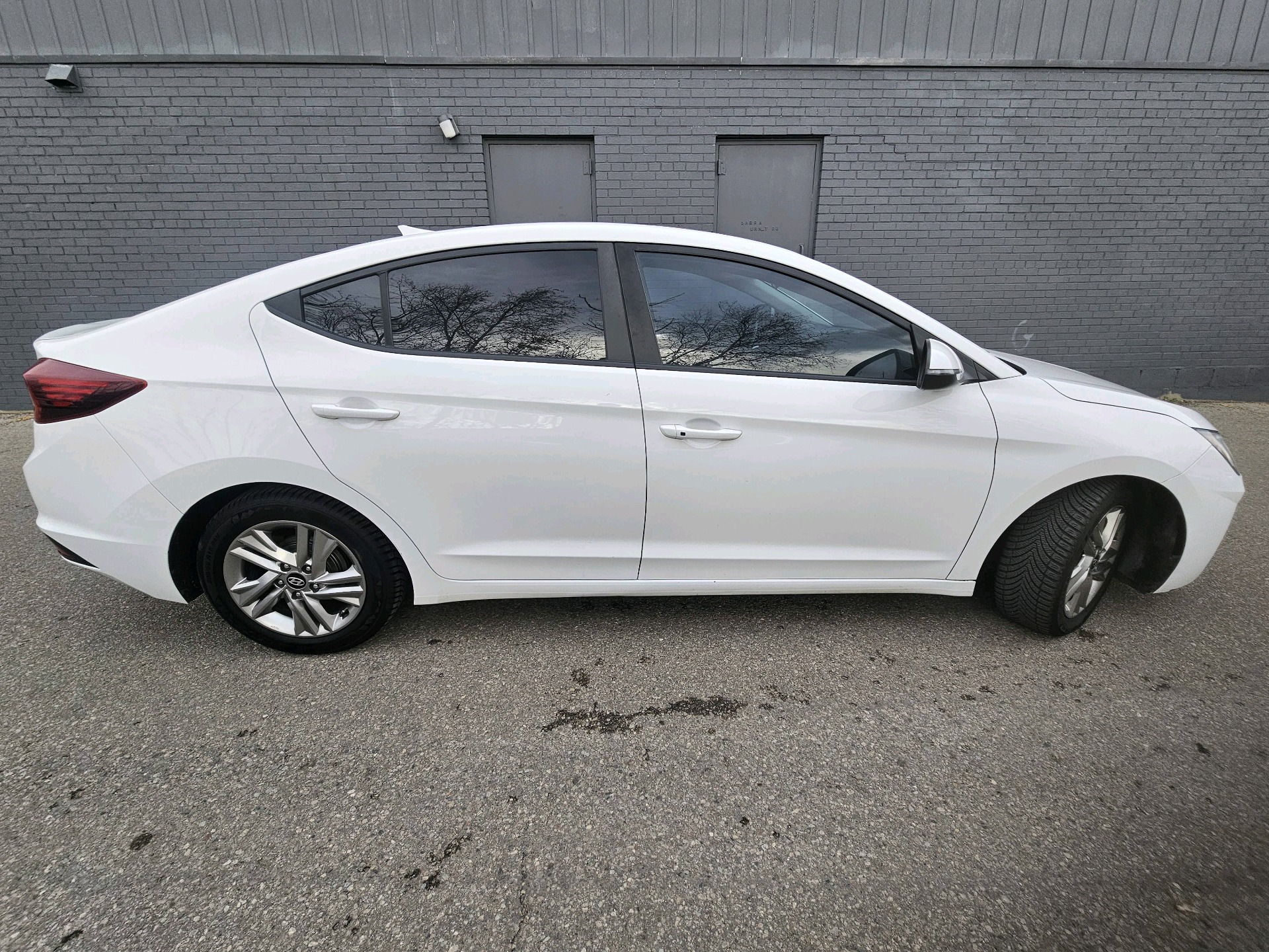 /xsellfinecars/2019-Hyundai-Elantra-2980591140528961.jpg