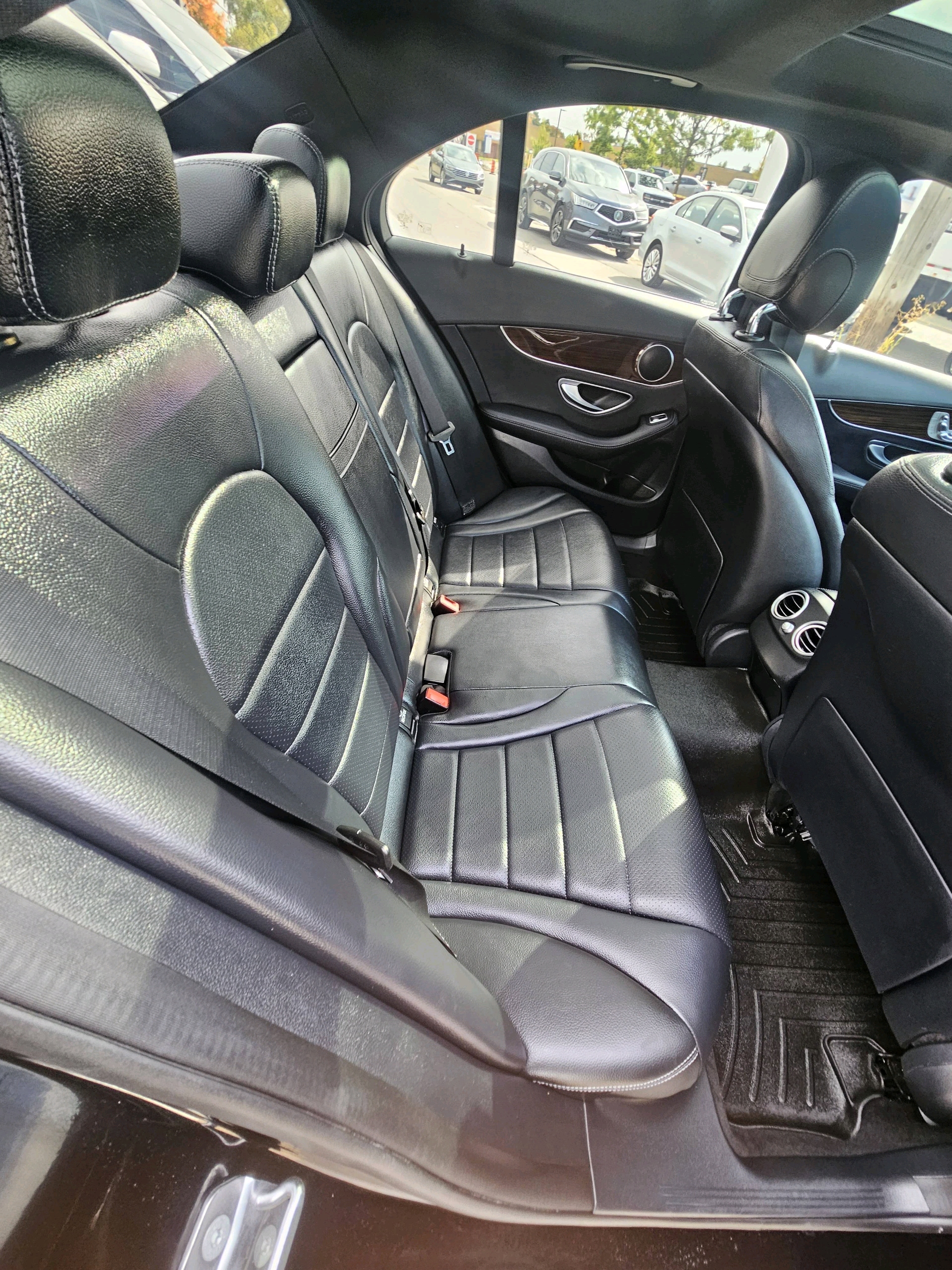 /xsellfinecars/2019-Mercedes-Benz-C-Class-08632967260717206.jpg