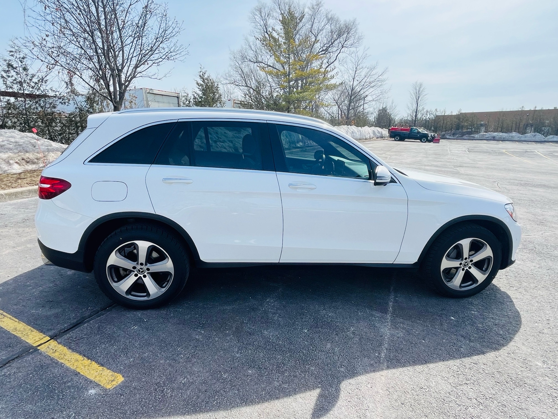 /xsellfinecars/2019-Mercedes-Benz-GLC-class-8109662251302414.jpg