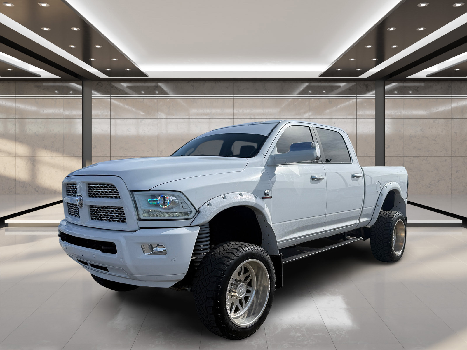 2018 RAM 2500 Custom Laramie 4x4 Crew Cab 6'4" Box