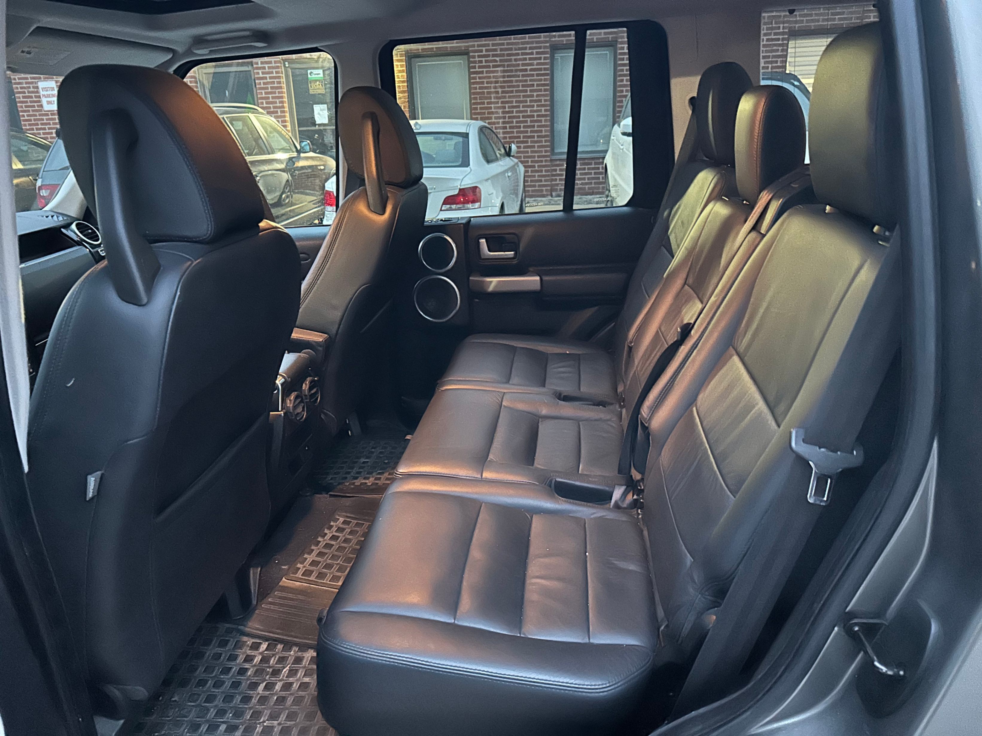 /yarafinecars/2008-LandRover-LR3-39760550562004027.jpg