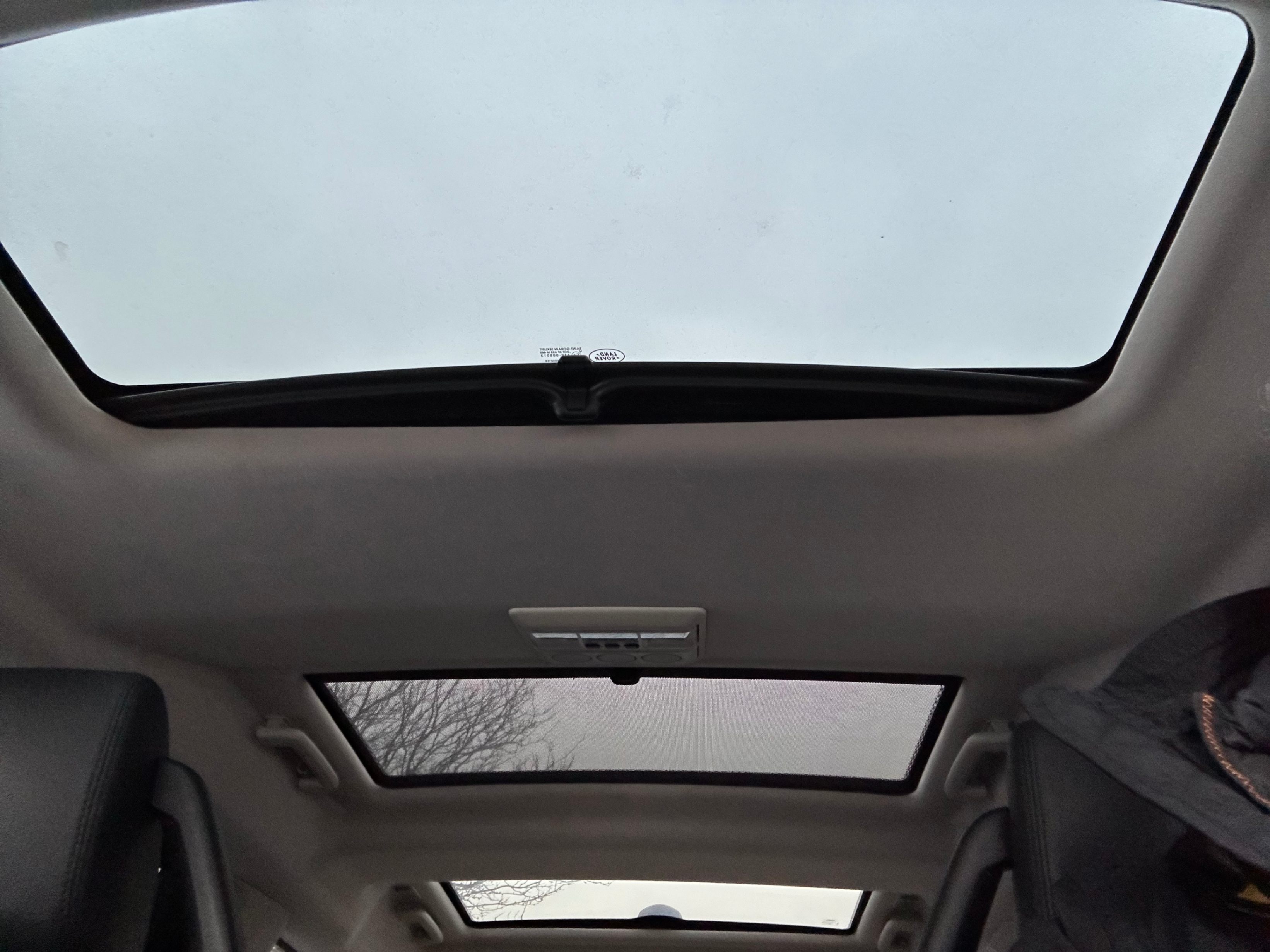 /yarafinecars/2008-LandRover-LR3-7006842494227317.jpg