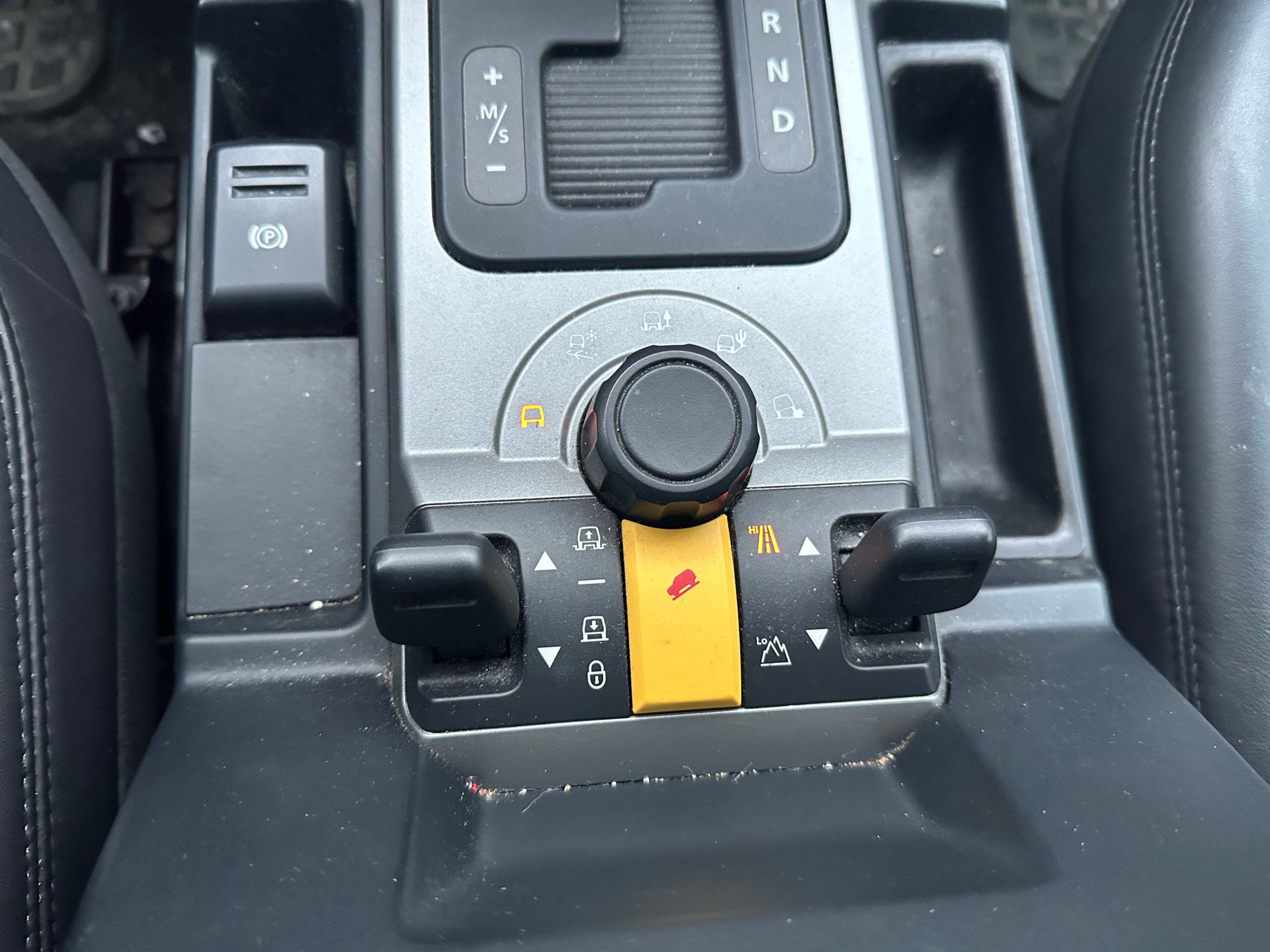 /yarafinecars/2008-LandRover-LR3-9328730029932004.jpg