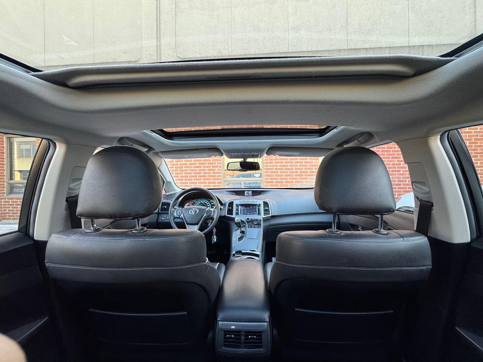 /yarafinecars/2013-Toyota-Venza-6631537386593427.jpg