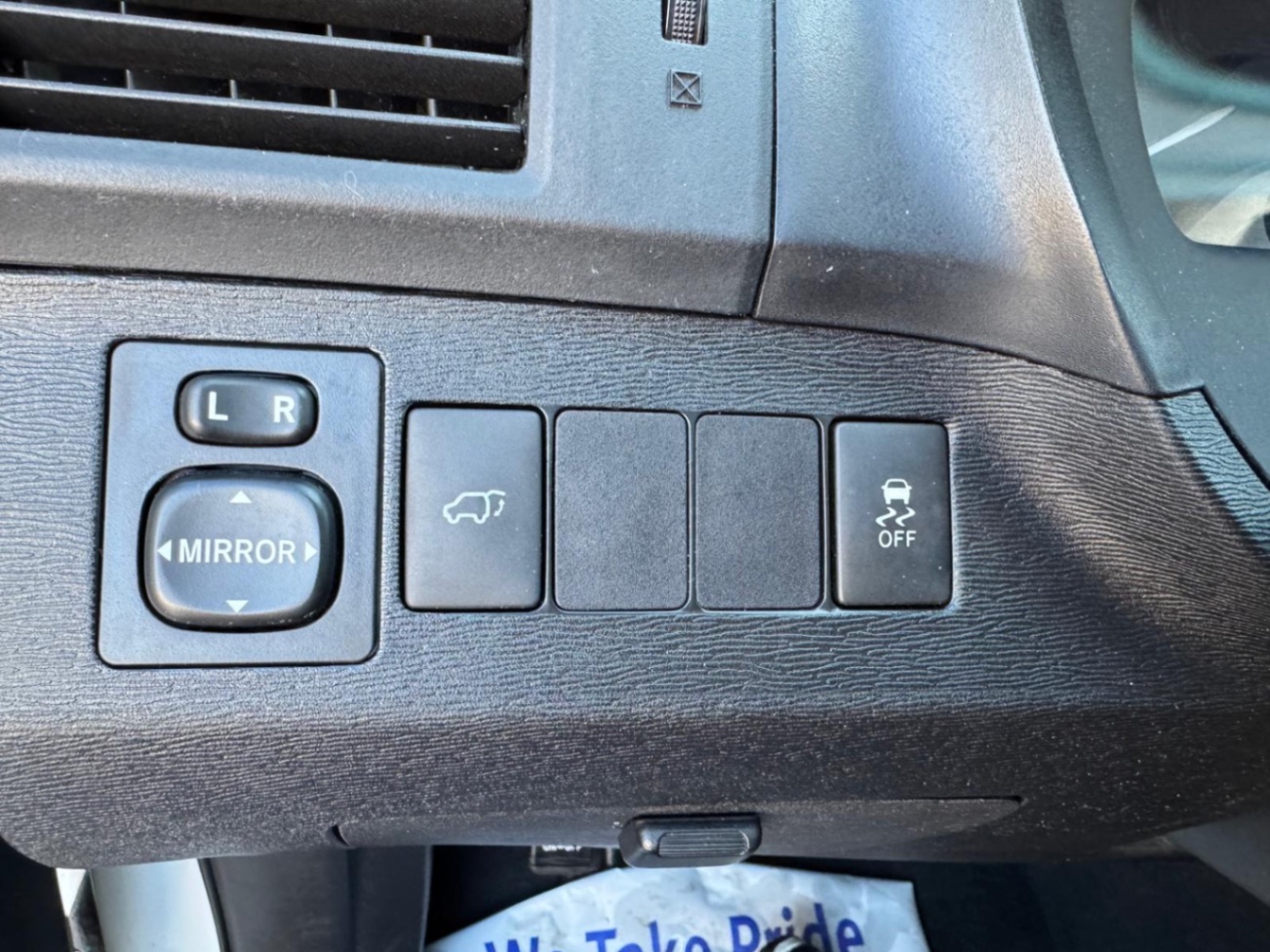/yarafinecars/2013-Toyota-Venza-7890713403495238.jpg