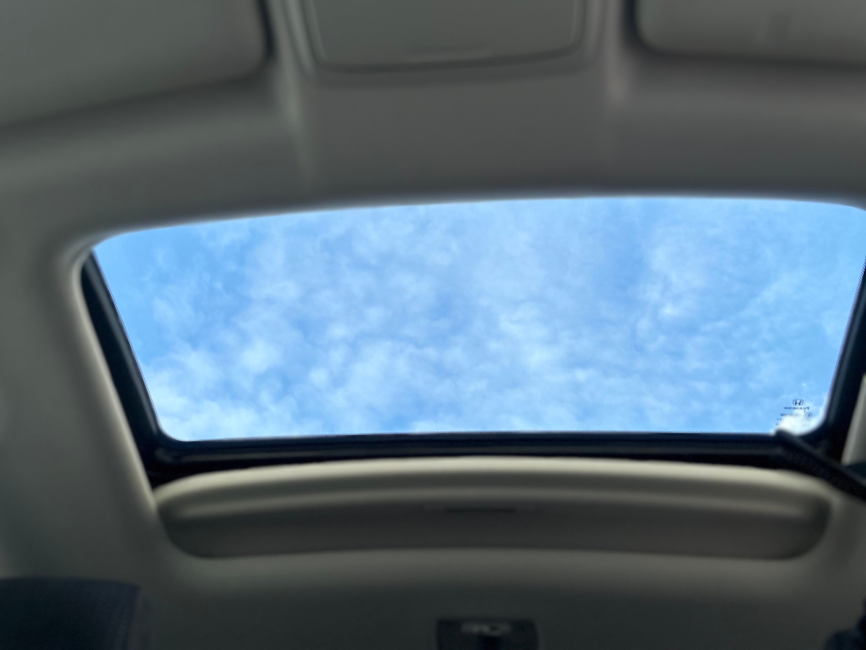/yarafinecars/2014-Honda-CR-V-21418381001684872.jpg