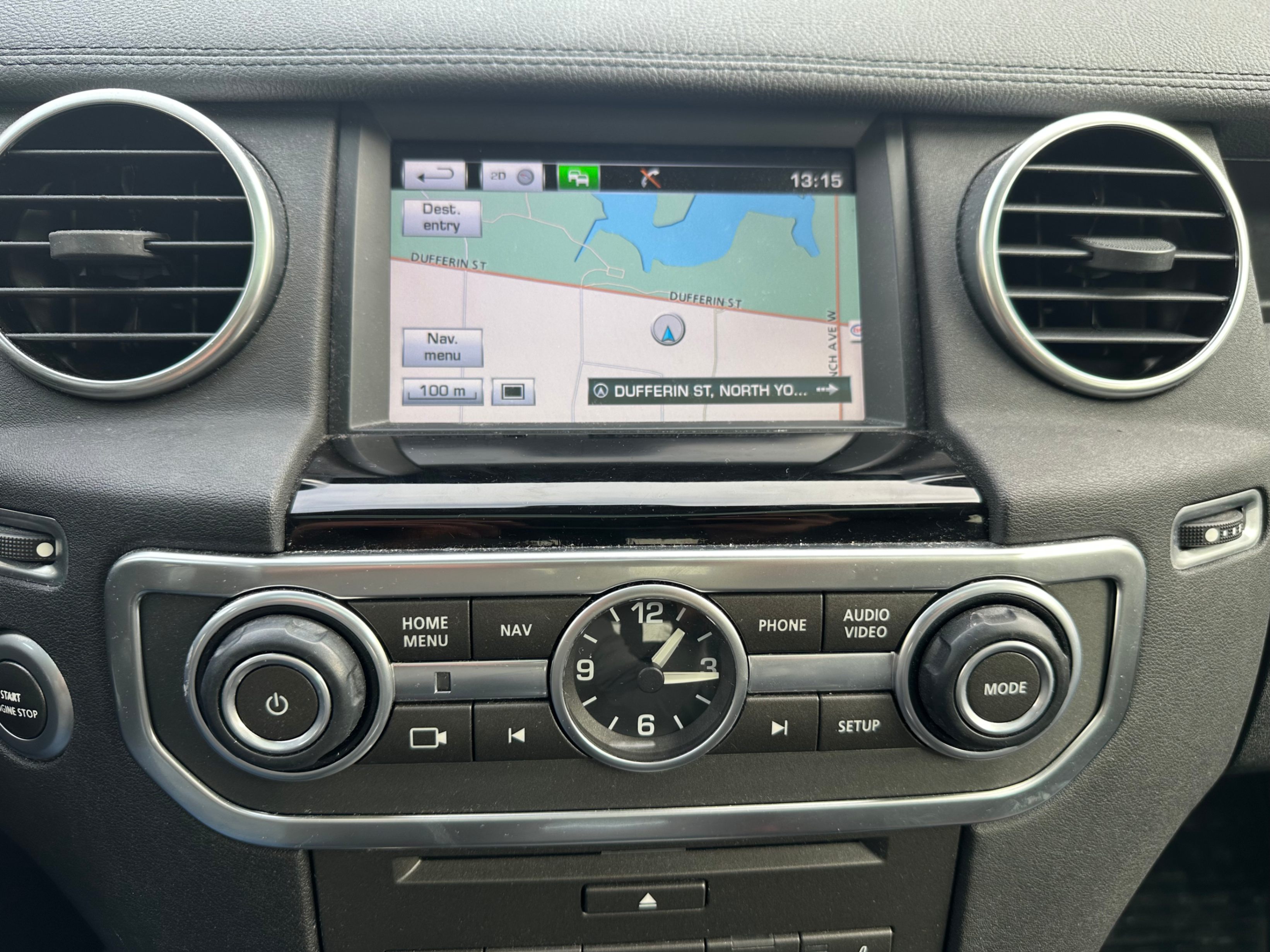 /yarafinecars/2016-LandRover-LR4-04838500211857011.jpg