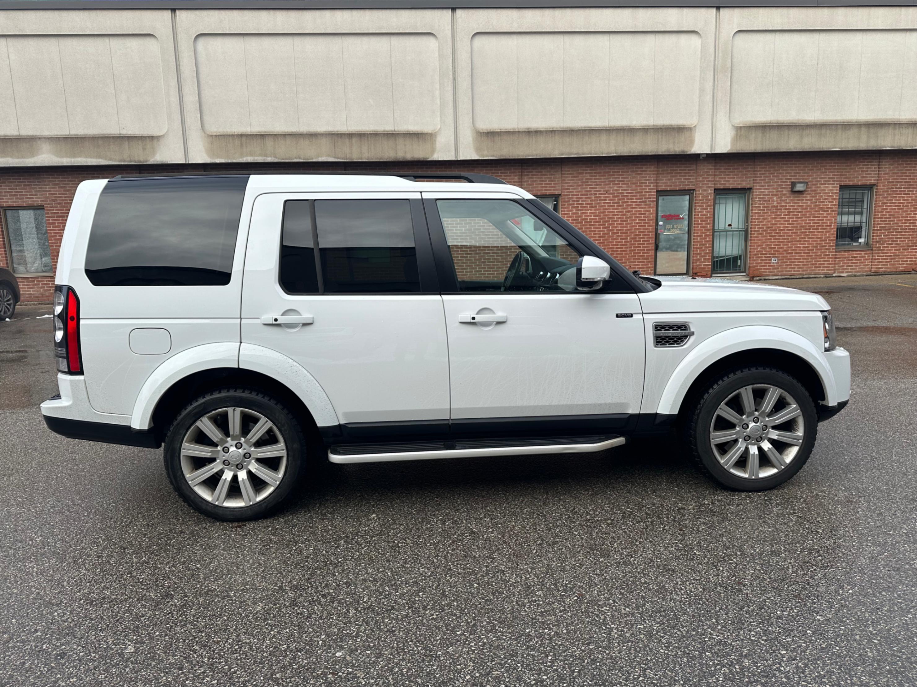 /yarafinecars/2016-LandRover-LR4-9202236913792756.jpg