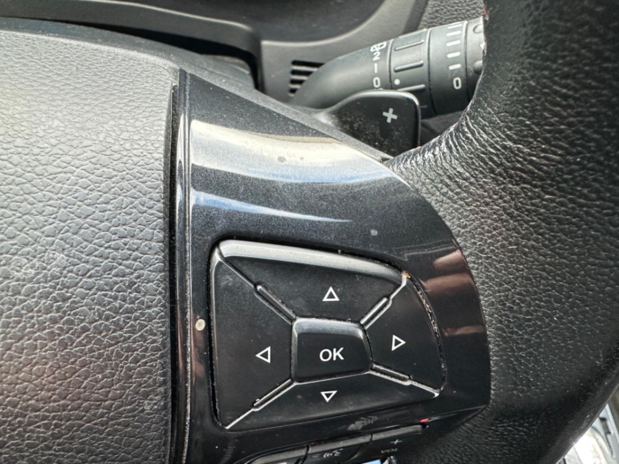 /yarafinecars/2017-Ford-Explorer-6957870282958205.jpg