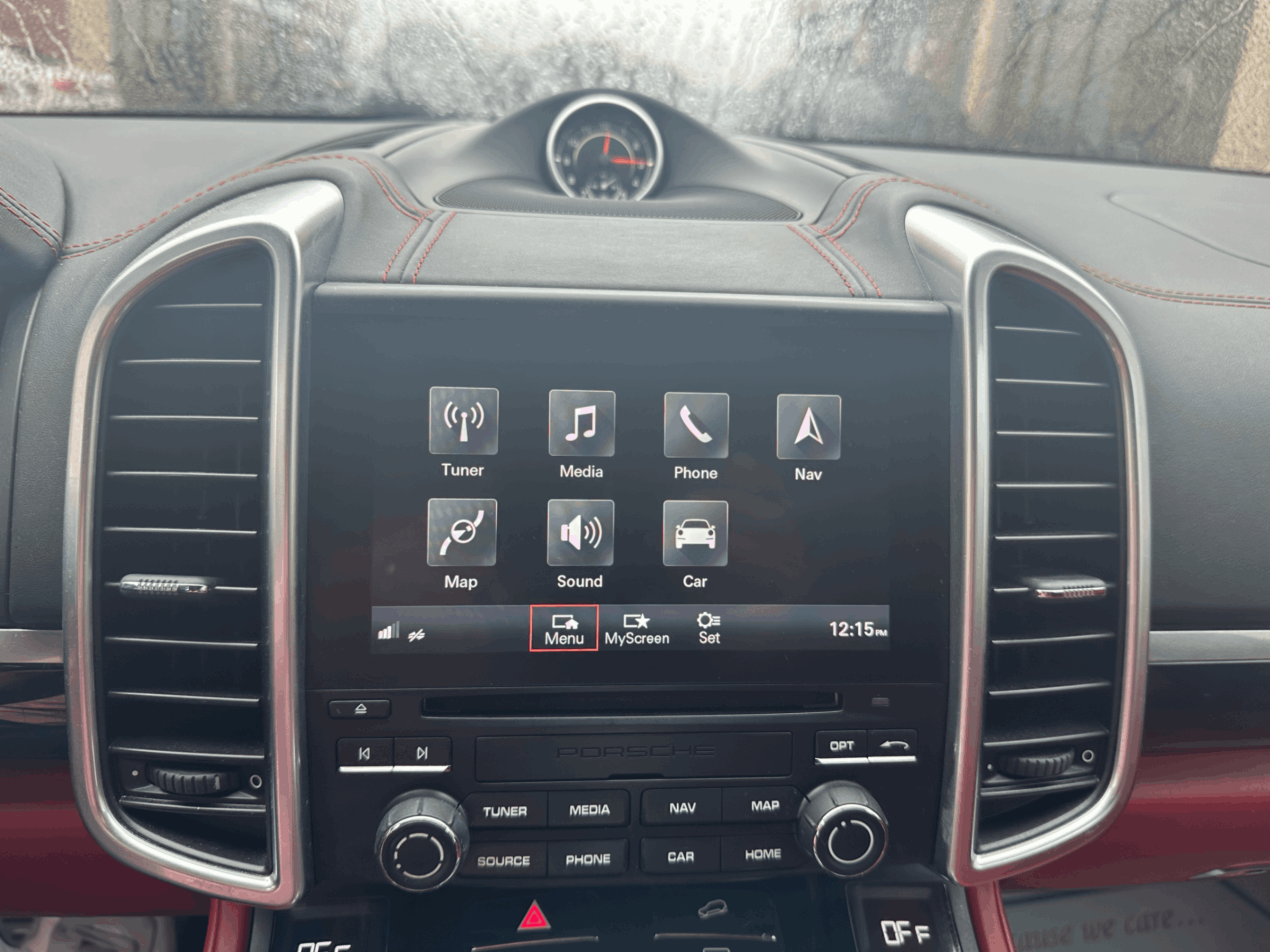 /yarafinecars/2017-Porsche-Cayenne-0031515843601790383.jpg