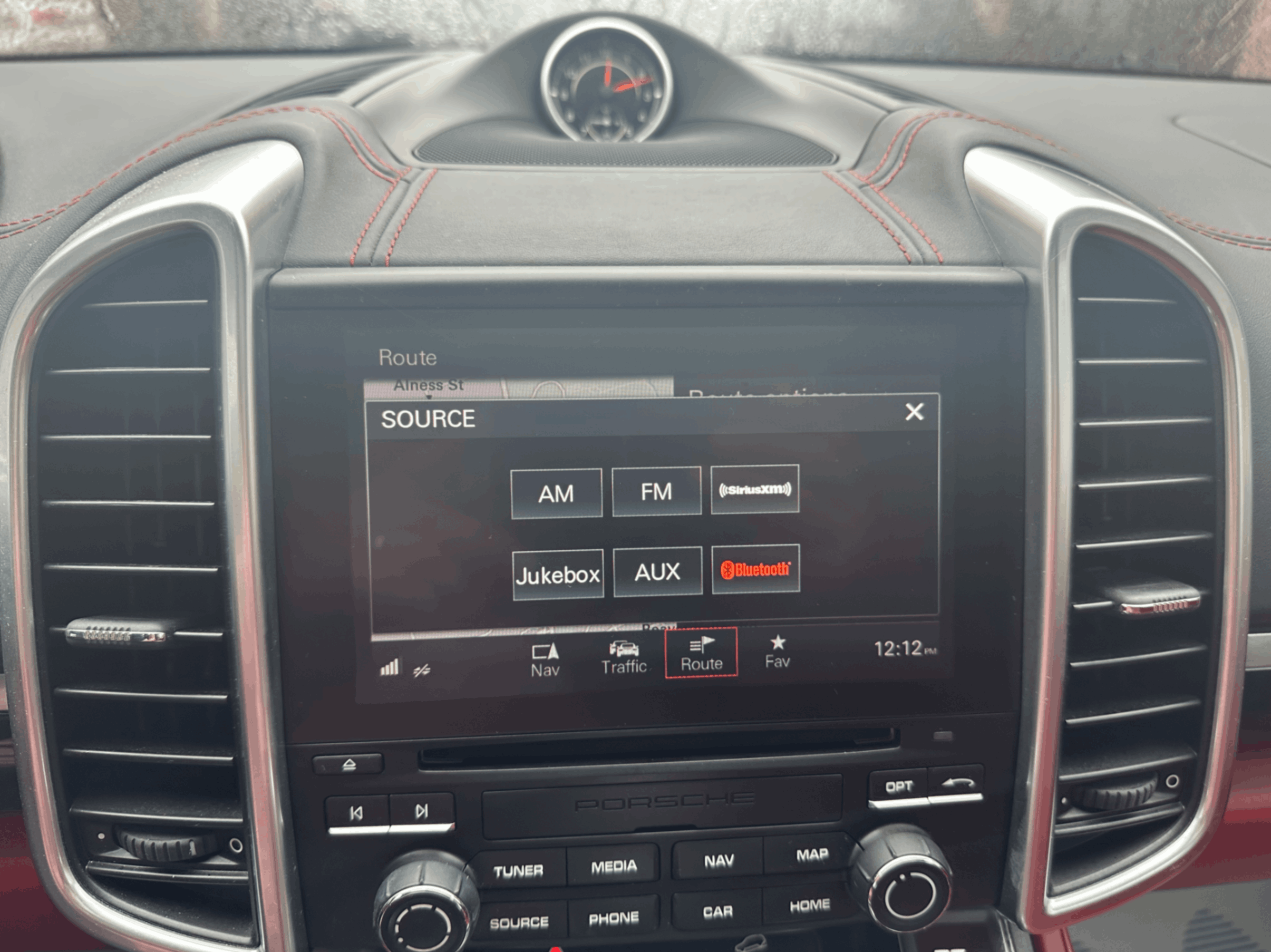 /yarafinecars/2017-Porsche-Cayenne-2377492130176877.jpg