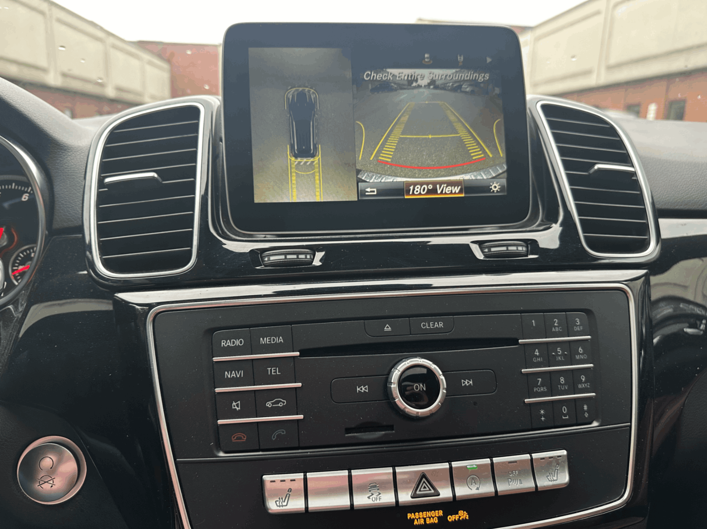 /yarafinecars/2018-Mercedes-Benz-GLE-class-6384838896343057.jpg