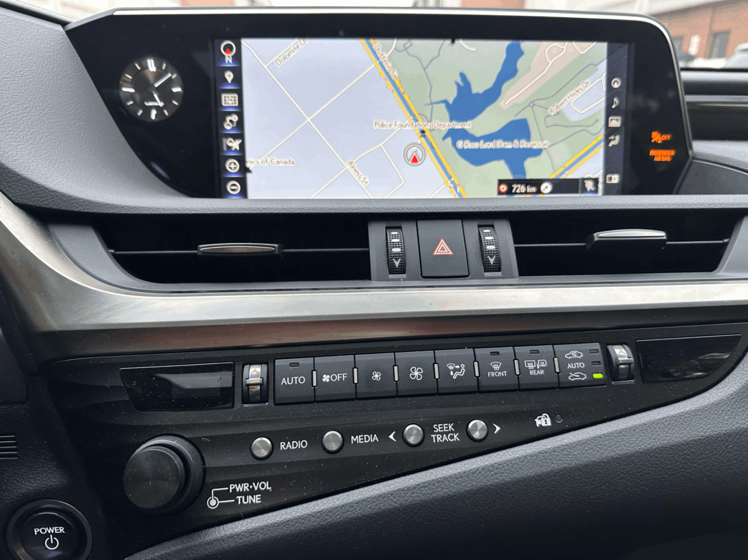 /yarafinecars/2019-Lexus-ES-6067600751502111.jpg