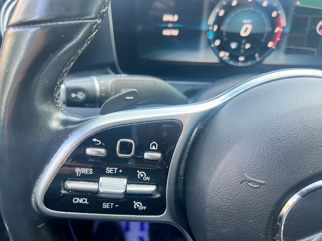 /yarafinecars/2019-Mercedes-Benz-E-Class-009637526403188712.jpg