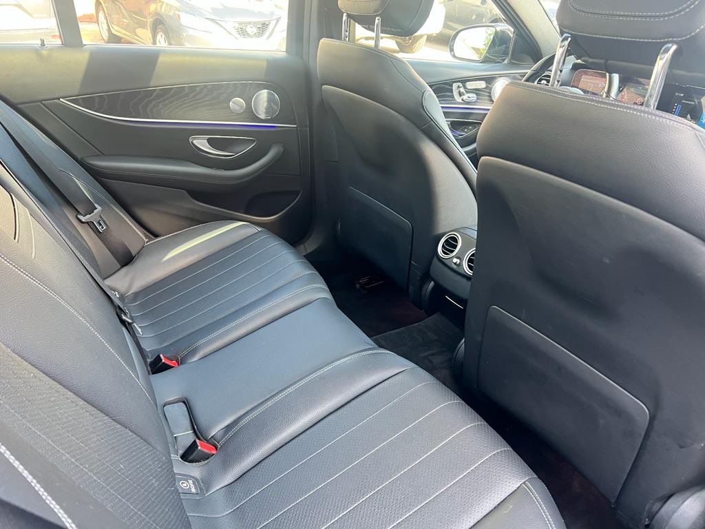 /yarafinecars/2019-Mercedes-Benz-E-Class-4980248398038343.jpg
