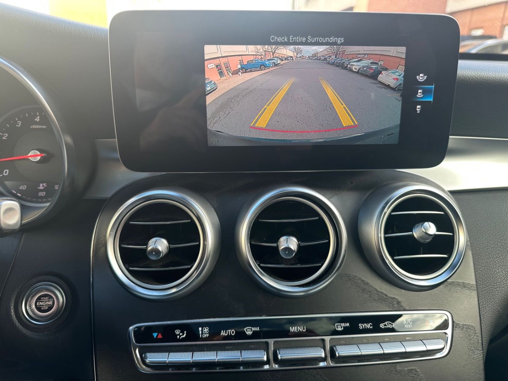 /yarafinecars/2020-Mercedes-Benz-GLC-class-5244821812831326.jpg