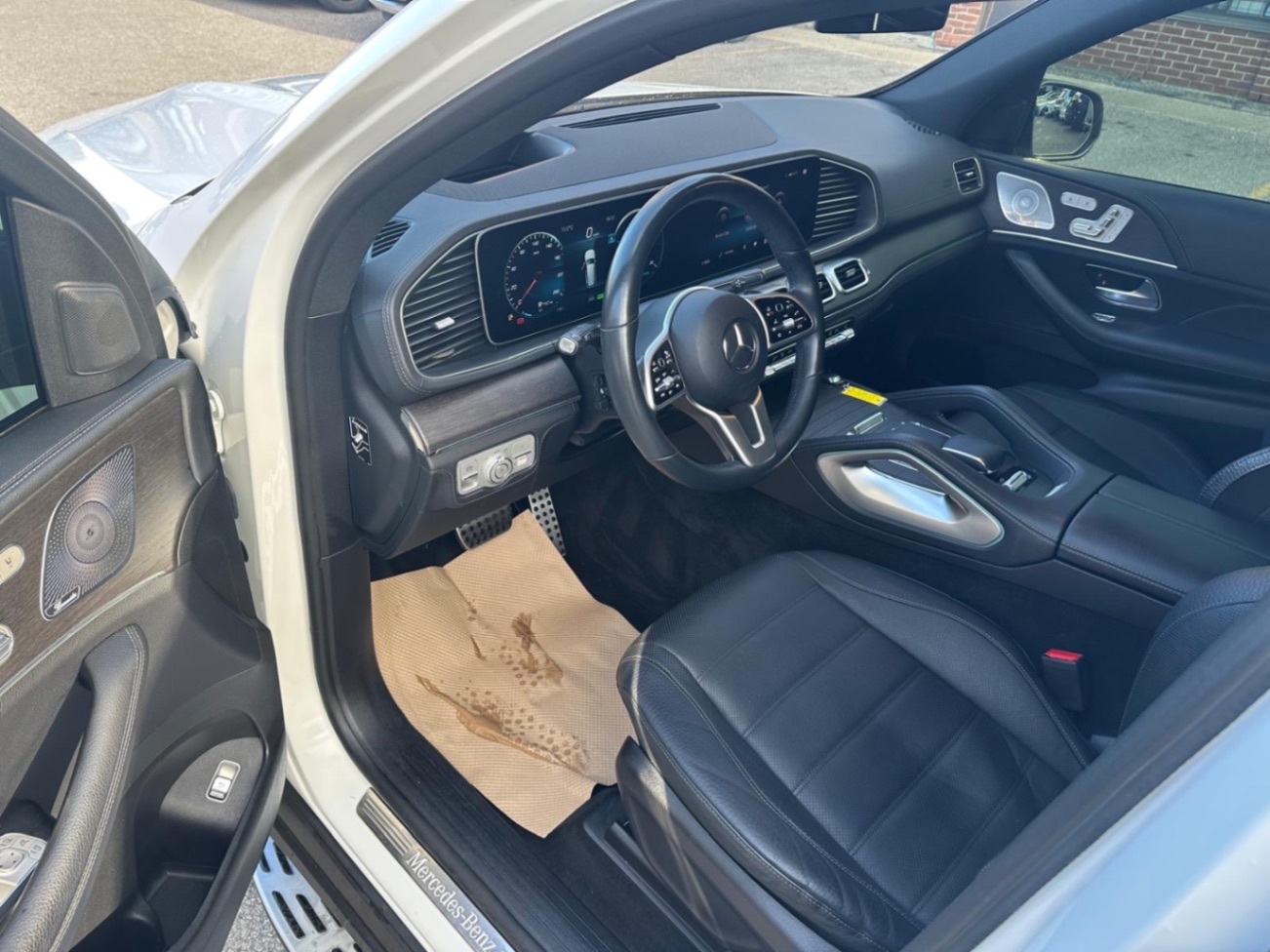 /yarafinecars/2020-Mercedes-Benz-GLS-class-1290701041847806.jpg