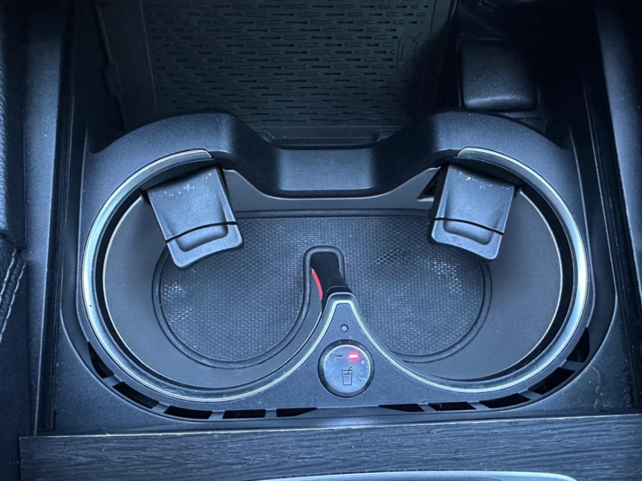 /yarafinecars/2020-Mercedes-Benz-GLS-class-4485399249413615.jpg