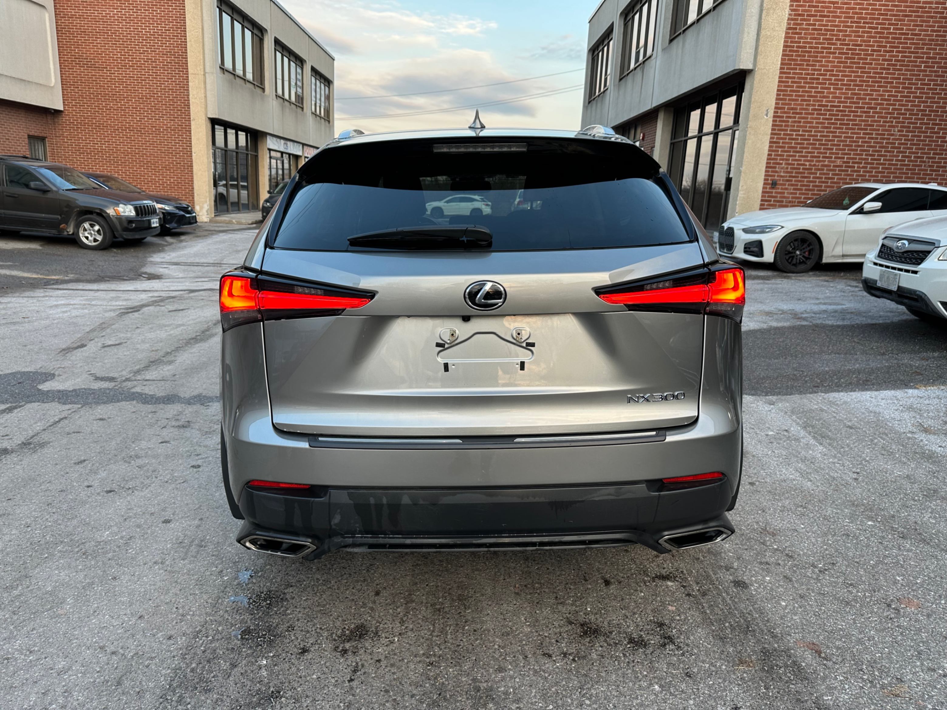 /yarafinecars/2021-Lexus-NX-05363773323097232.jpg