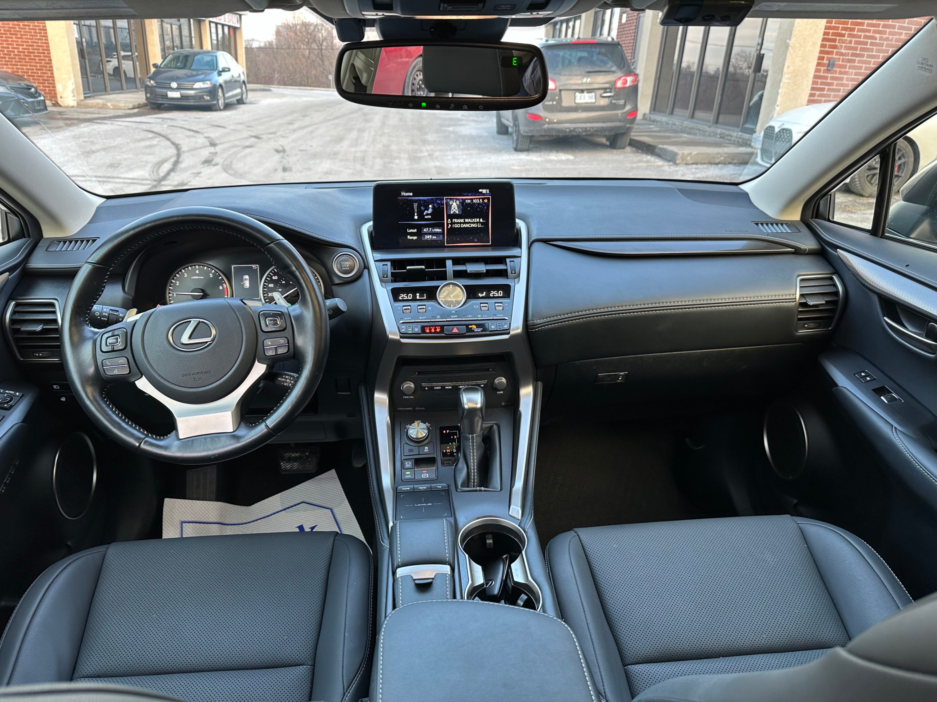 /yarafinecars/2021-Lexus-NX-25244187377679017.jpg