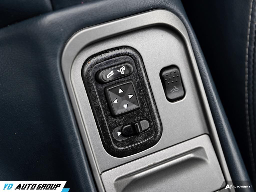 /ydautosalesinc/2004-Maserati-Spyder-10100231781510782.jpg