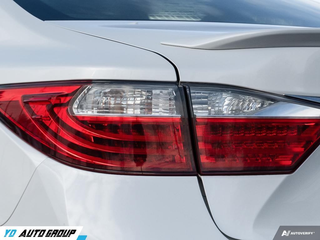 /ydautosalesinc/2013-Lexus-ES300h-2262354215627187.jpg
