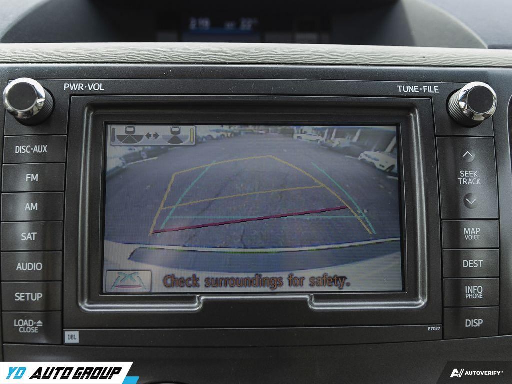 /ydautosalesinc/2014-Toyota-Sienna-8359180040518432.jpg
